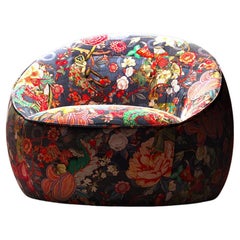 Fauteuil pivotant Moooi Hana en tissu bleu Rendezvous Tokyo