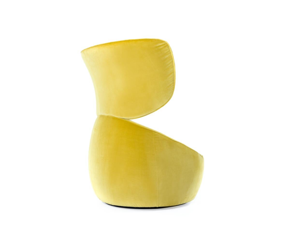 Moooi Hana Wingback Swivel Chair in Harald 3, 443 Yellow Upholstery For Sale 7