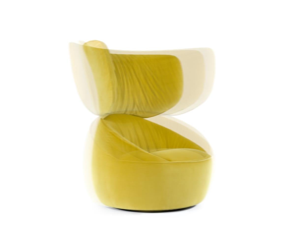 Moooi Hana Wingback Swivel Chair in Harald 3, 443 Yellow Upholstery For Sale 9