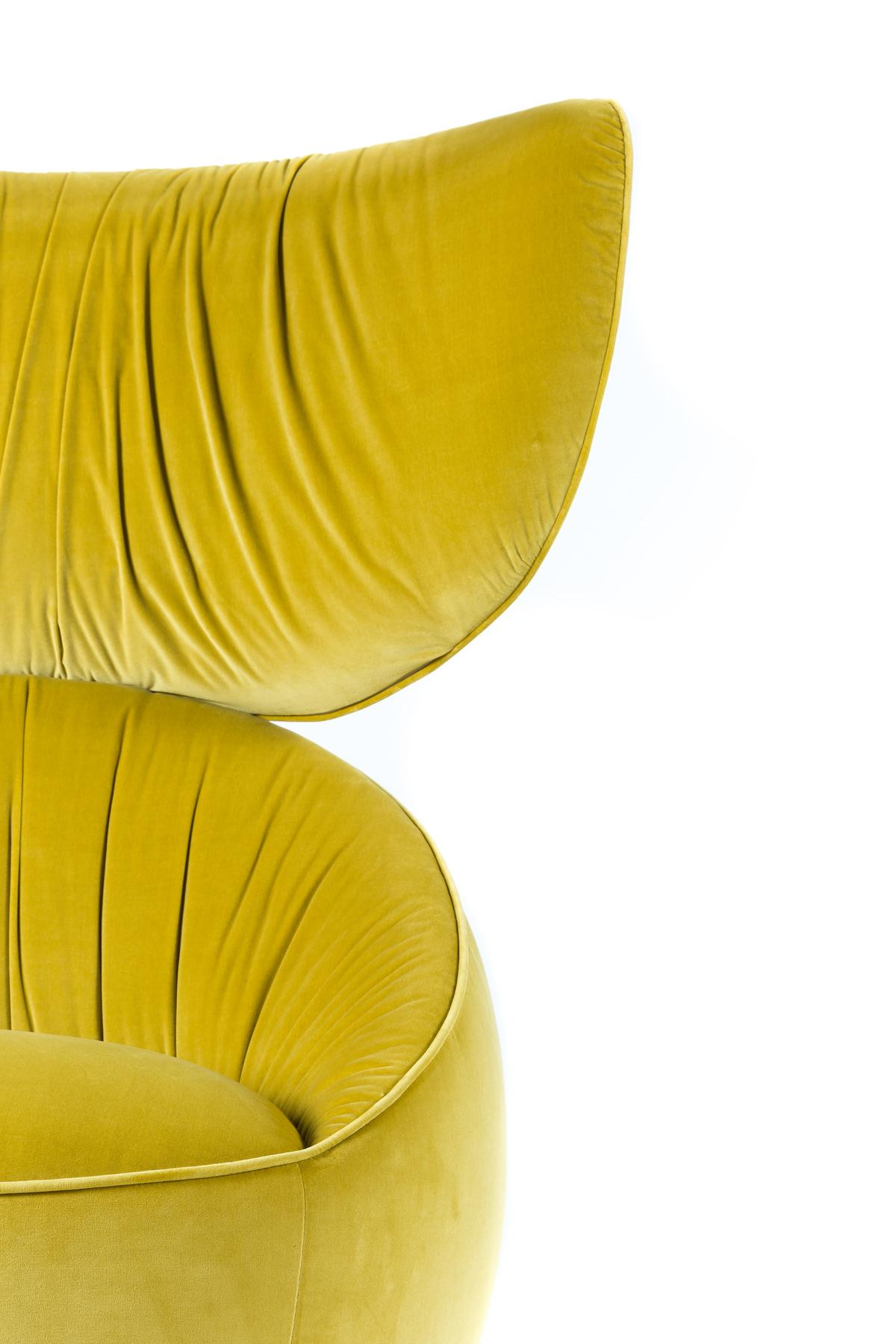 Moooi Hana Wingback Swivel Chair in Harald 3, 443 Yellow Upholstery For Sale 2