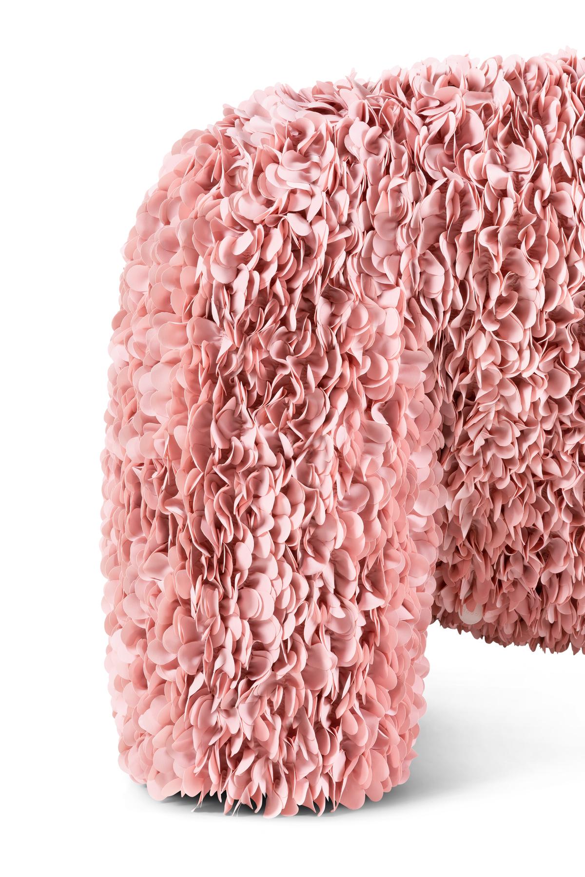 Moooi Hortensia Armlehnstuhl in Petal Pink Polstermöbel im Angebot 2