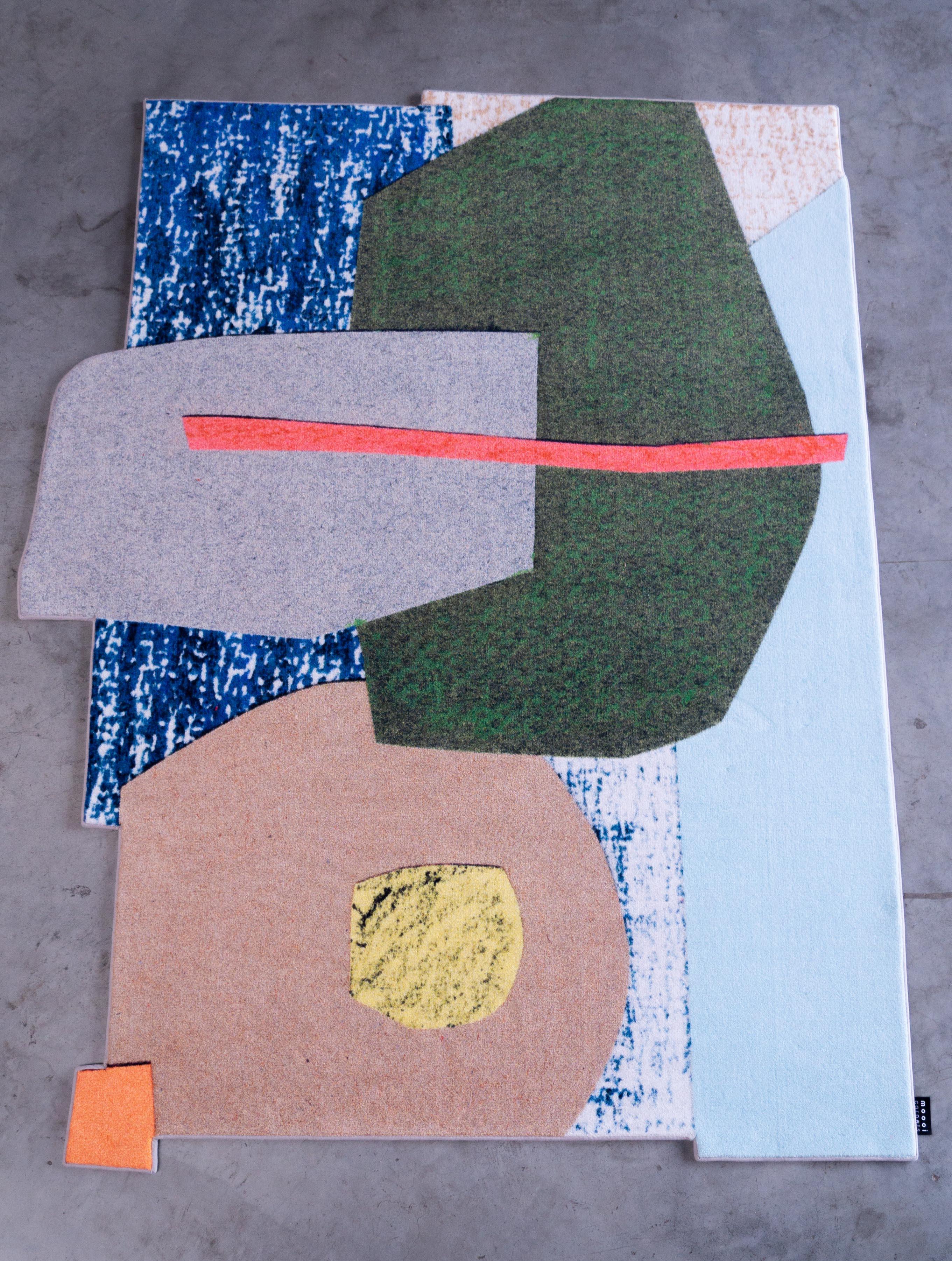 Moooi Large Collage tapis en Polyamide Soft Yarn par Kiki Van Eijk

Kiki a grandi à Tegelen, une petite ville des Pays-Bas où elle a passé sa jeunesse immergée dans la nature à rêvasser et à dessiner. Son intérêt pour la conception de produits