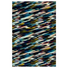 Moooi Tapis foncé à larges diagonales dégradées en fil doux de polyamide par Kit Miles