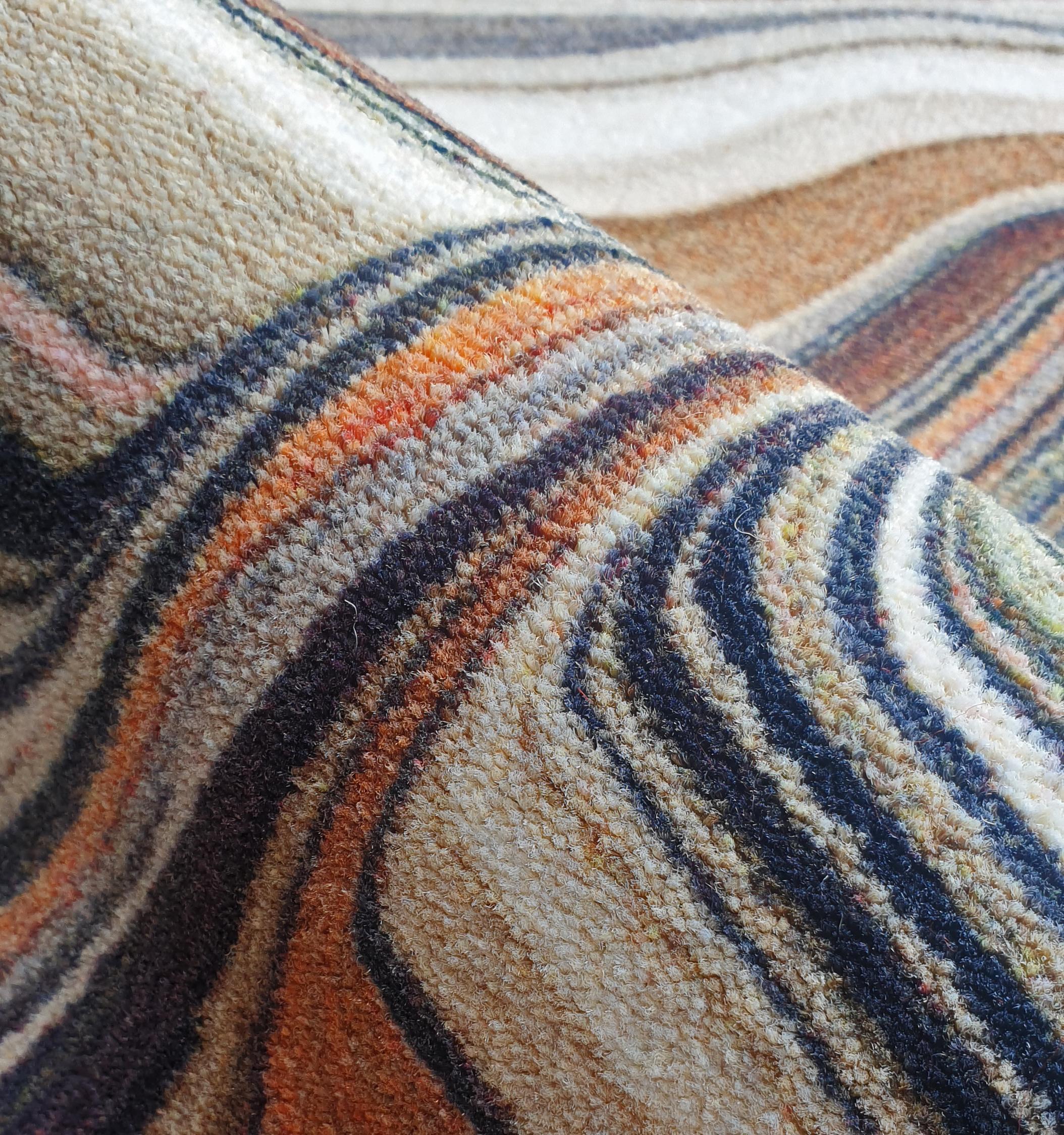 Moooi Alfombra rectangular grande Liquid Layers Pebble de poliamida de hilo suave Siglo XXI y contemporáneo en venta