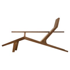 Loungesessel Liberty Moooi aus amerikanischem Nussbaumholz von Atelier Van Lieshout
