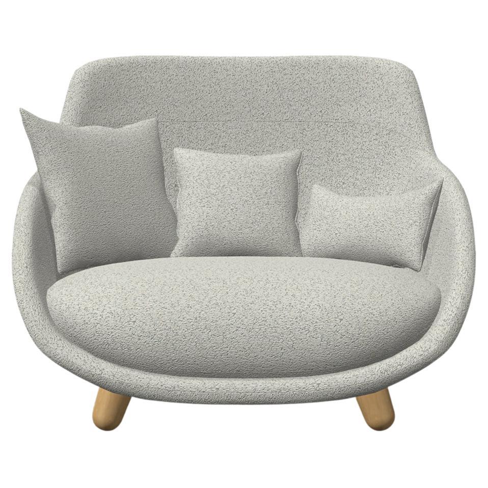 Moooi Love Sofa mit hoher Rückenlehne aus Dodo Pavone-Jacquard-Polsterung und weißen Waschbeinen