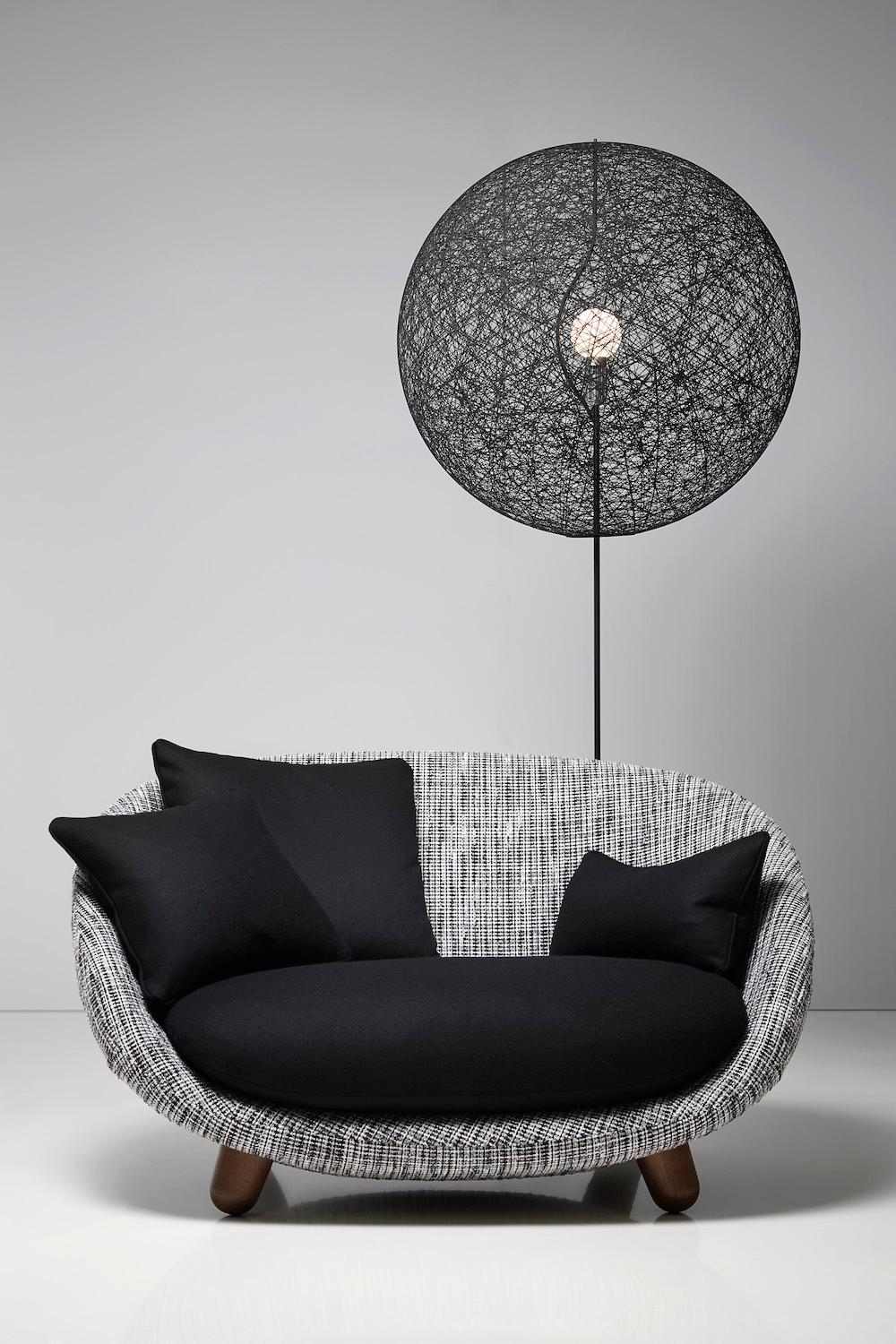 Moooi Love Sofa with Low Back in Fabric or Leather by Marcel Wanders For Sale 1