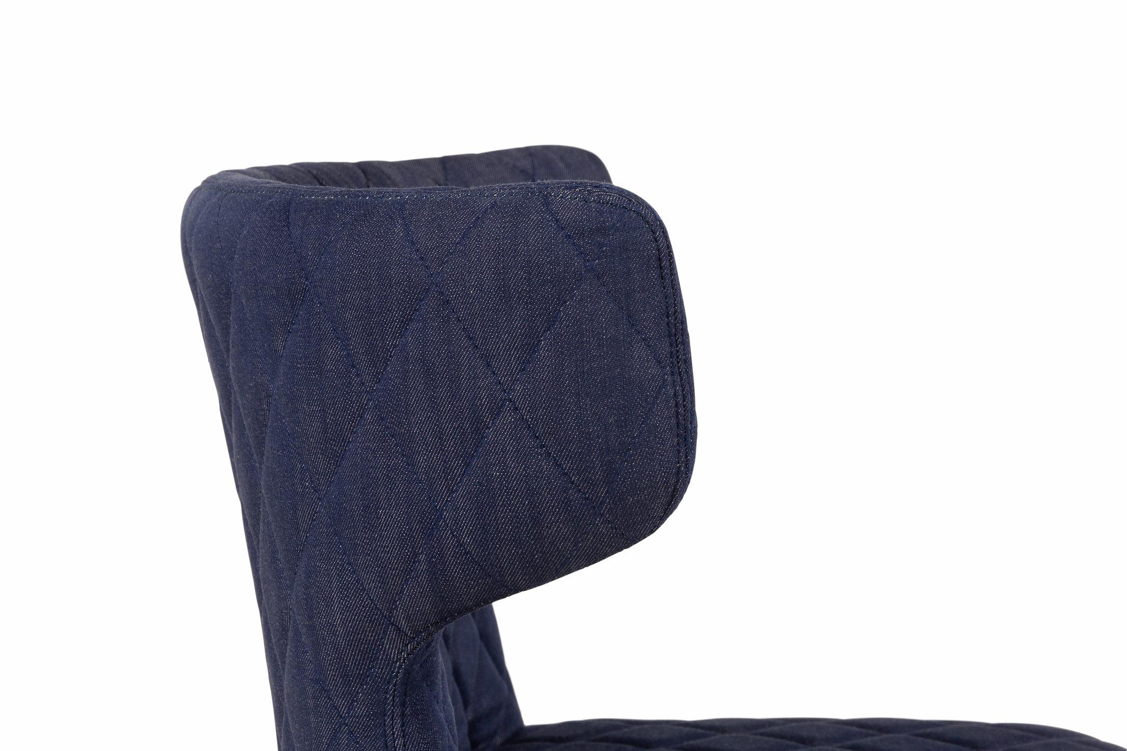 Dutch Moooi Monster Diamond Chair with Arms in Denim Indigo Upholstery For Sale