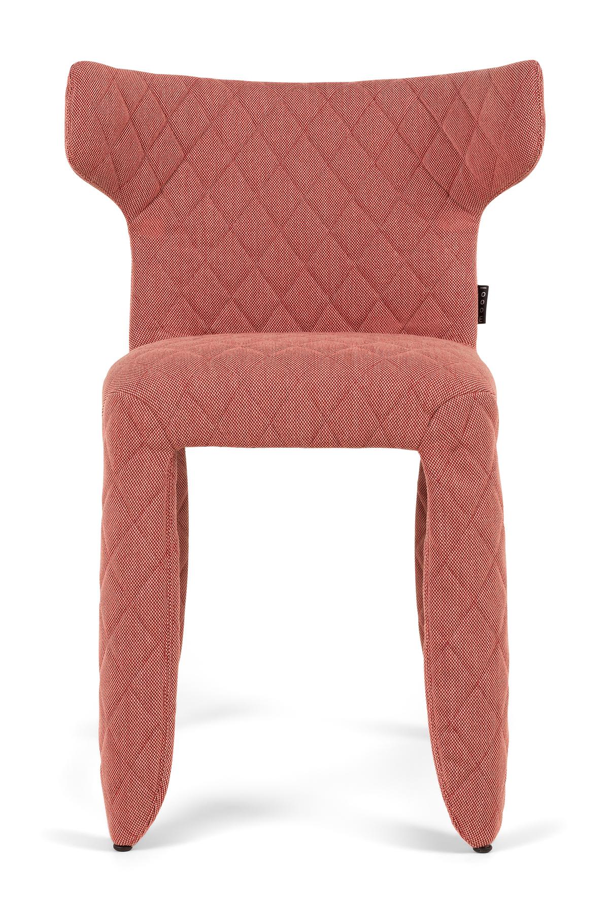 A soft, puffy and stylish chair as symbol of the eternal battle between opposite forces that take place in life and can be easily recognized inside ourselves, if we have the courage to open our eyes. Scary? Not at all! You forget all about the
