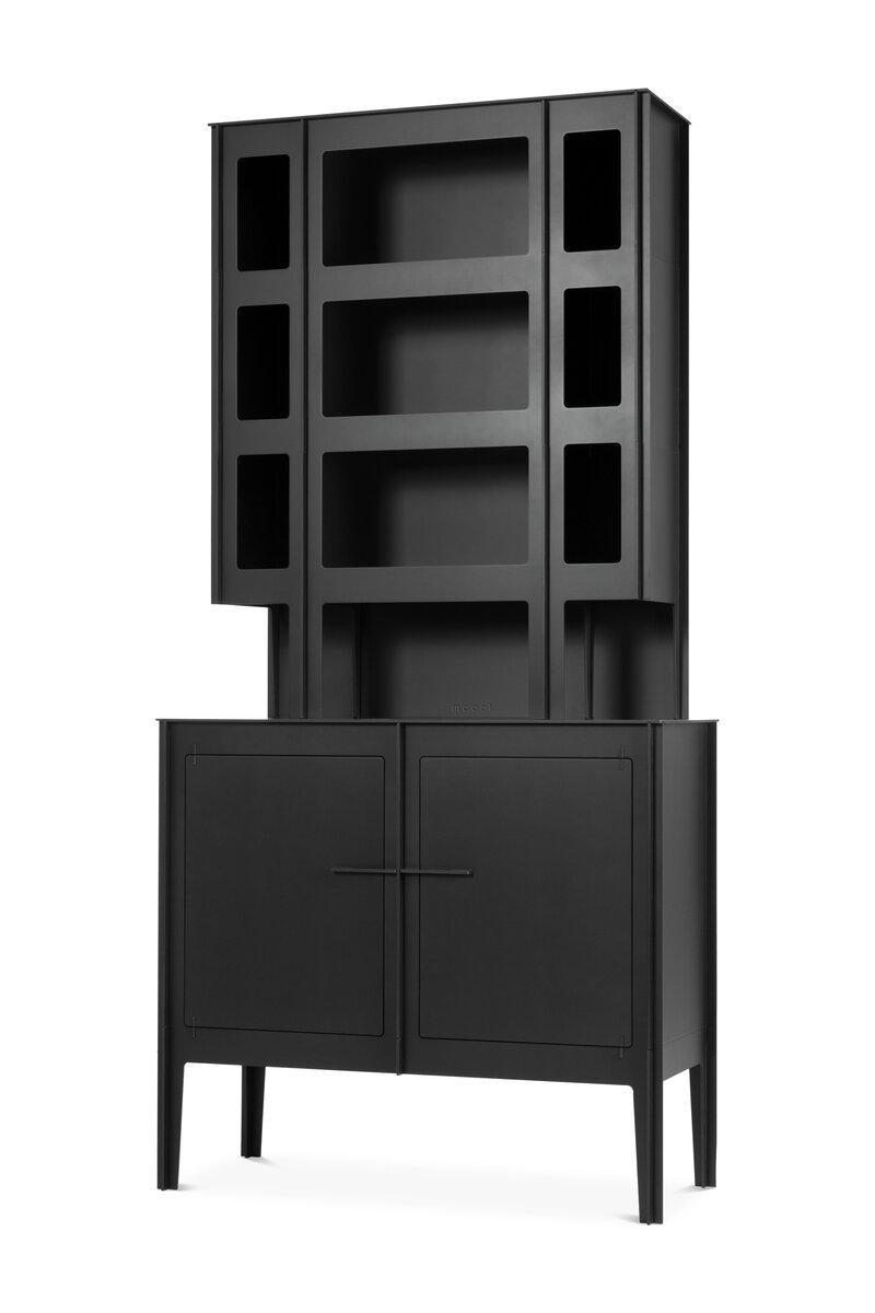 L'armoire No screw no glue de Joost van Bleiswijk est l'archétype de l'armoire classique et iconique, mais avec une touche de modernité. Il est fabriqué à partir d'un matériau innovant et respectueux de l'environnement, le Richlite. Richlite est