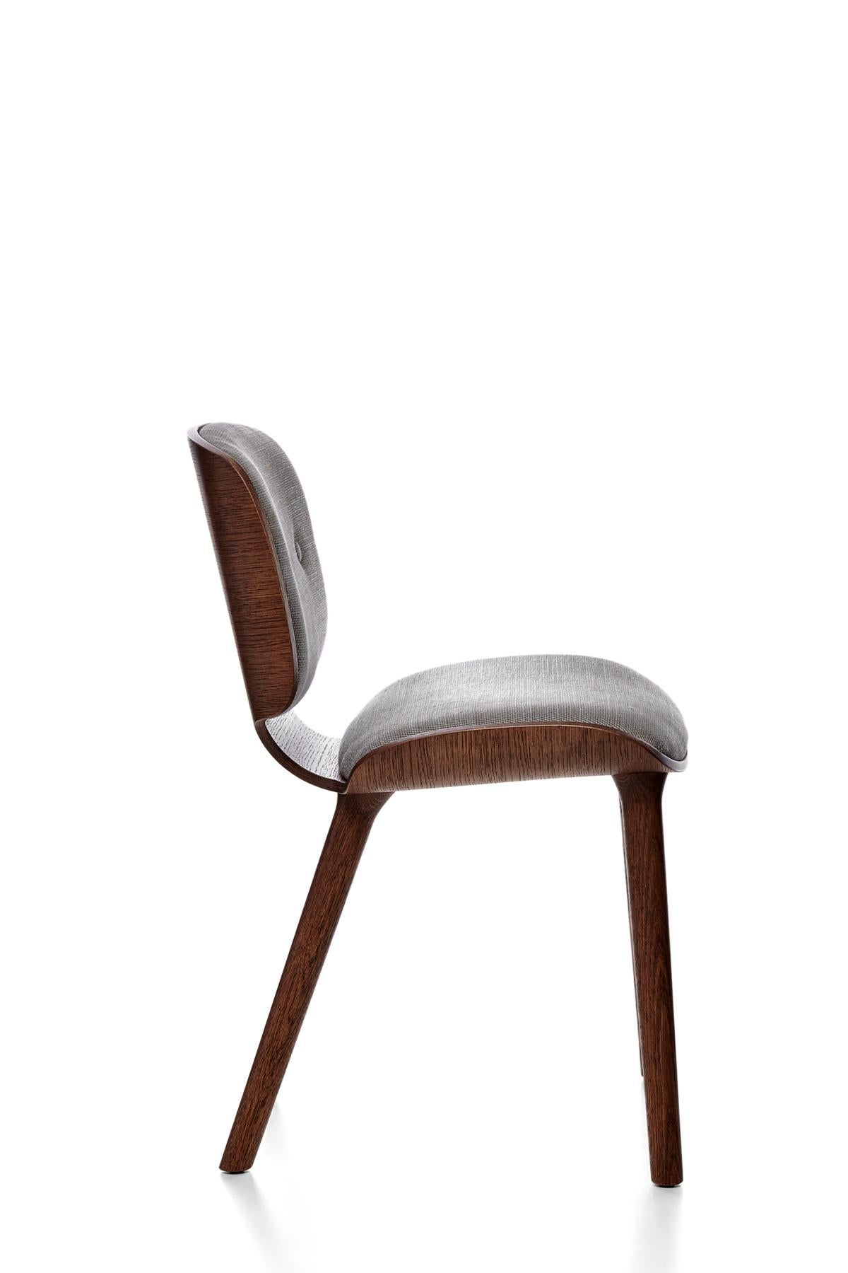 Modern Moooi Nut Dining Chair in Cinnamon Stained Oak & Oray Ronan, Mineral Upholstery For Sale