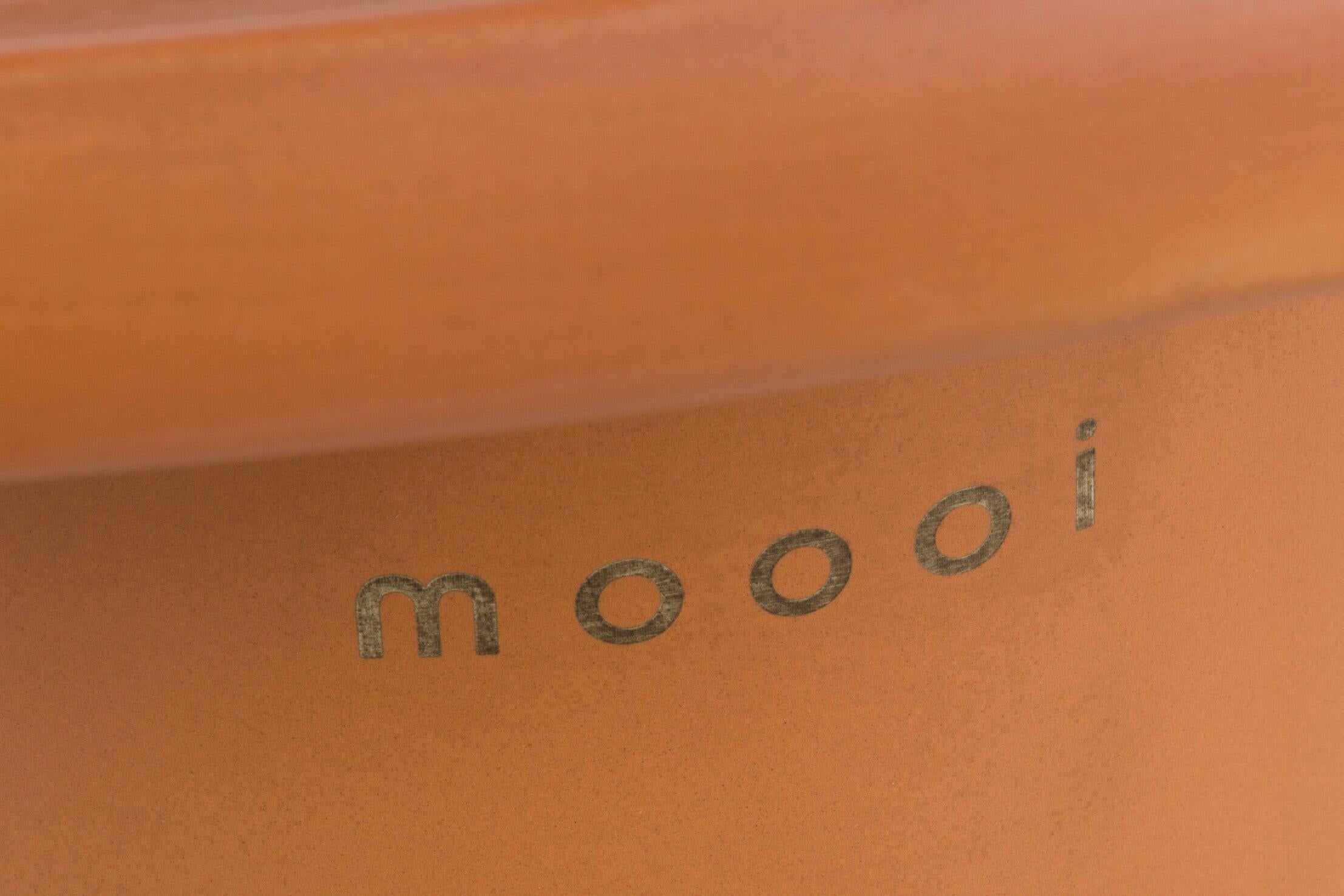 Rechteckiger, niedriger Moooi Obon-Keramiktisch in grauer Oberfläche von Simone Bonanni im Angebot 2