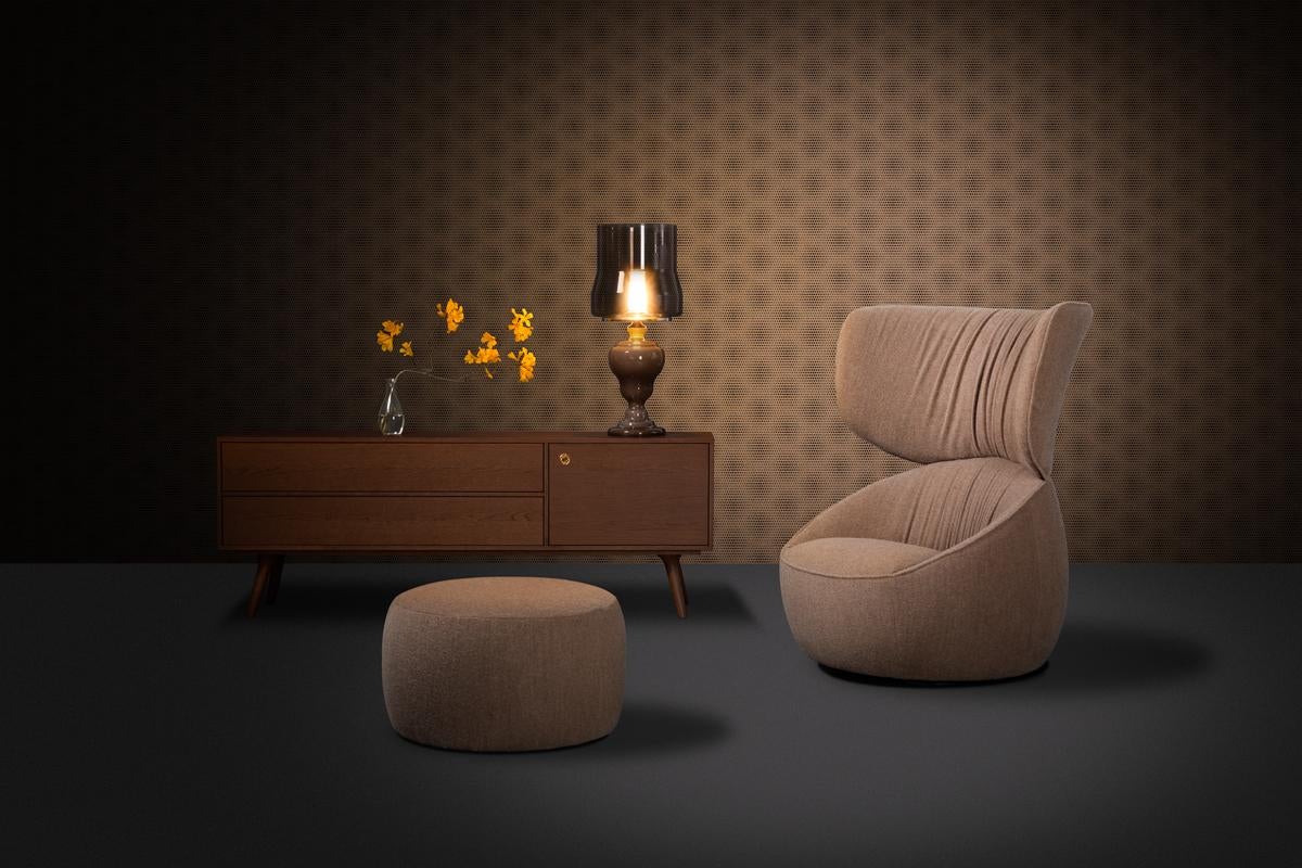Moderno Moooi Pooof Piccolo Pouf in Boucle, Tappezzeria Blu in vendita