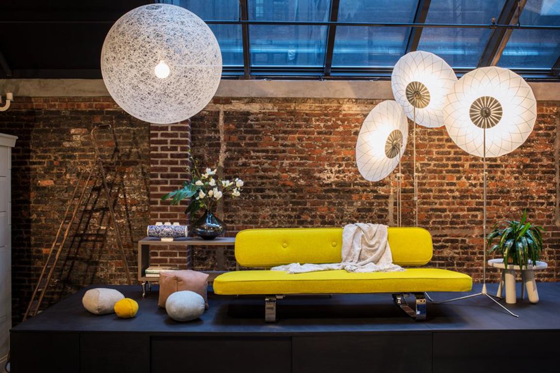 Moooi Random Light II Medium Suspension LED Lamp in Black Chromed Steel In New Condition For Sale In Brooklyn, NY