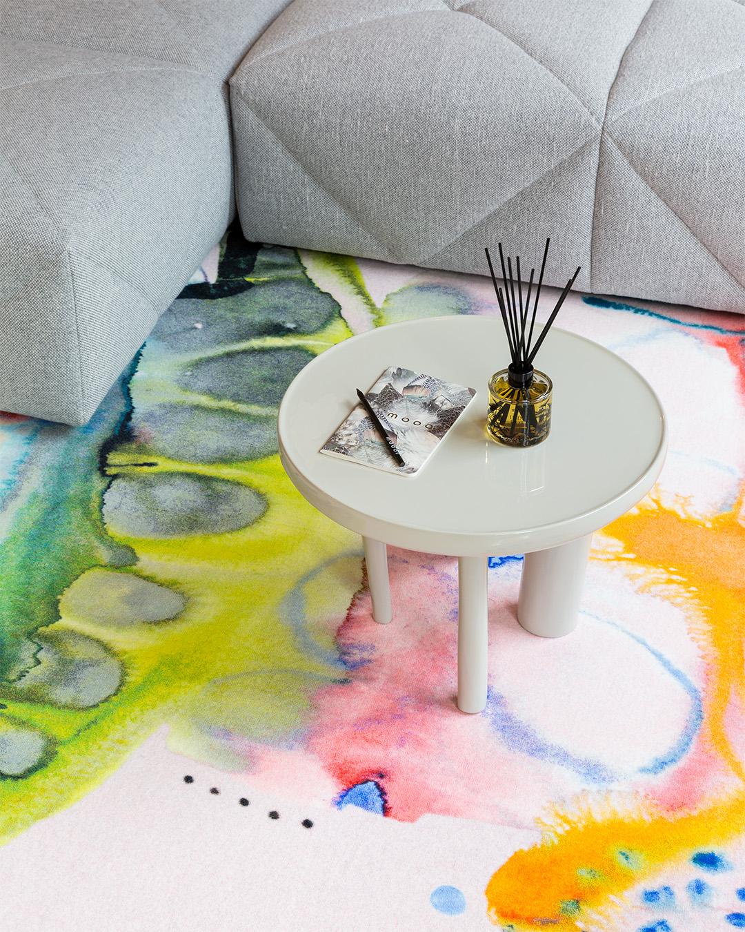 Moooi small bumblebee II rug in wool with blind hem finish by Emma Larsson

Emma Larsson is a Stockholm-based artist and illustrator. Her work strikes the balance between colourful dreamscape and inarticulable melancholy. Emma has evolved her