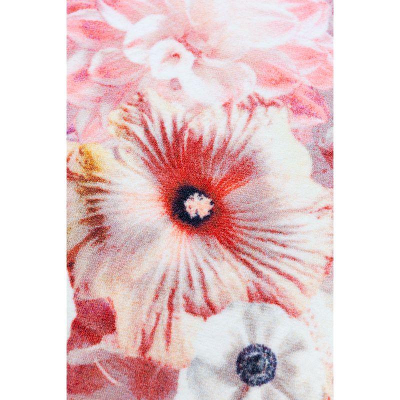 Polyester Moooi Small Flowergarden Day Rectangle Rug in Low Pile Polyamide For Sale