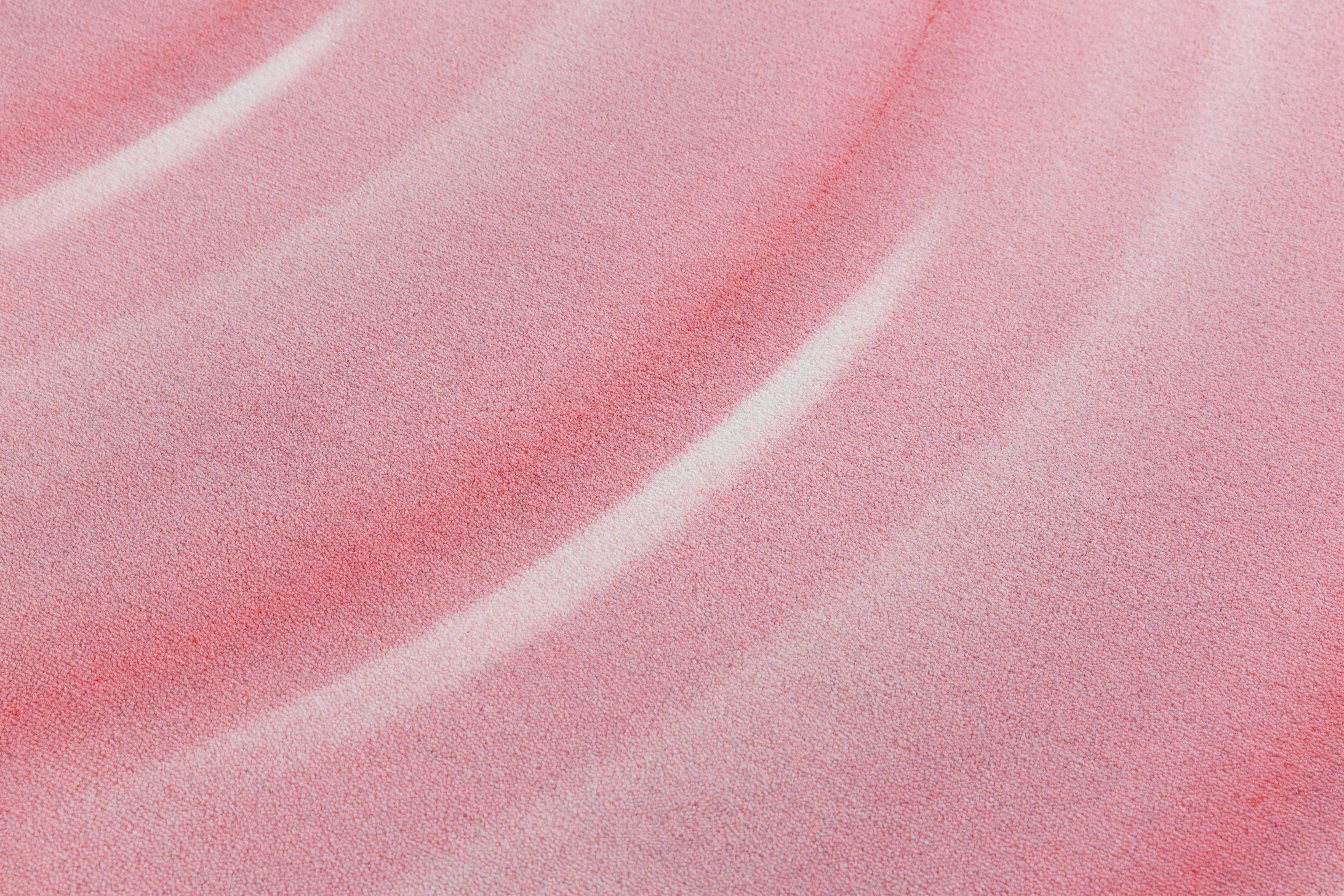 Kleiner Moooi Ripples-Teppich in Rosa mit weichem Polyamidemuster von Andrés Reisinger im Zustand „Neu“ im Angebot in Brooklyn, NY