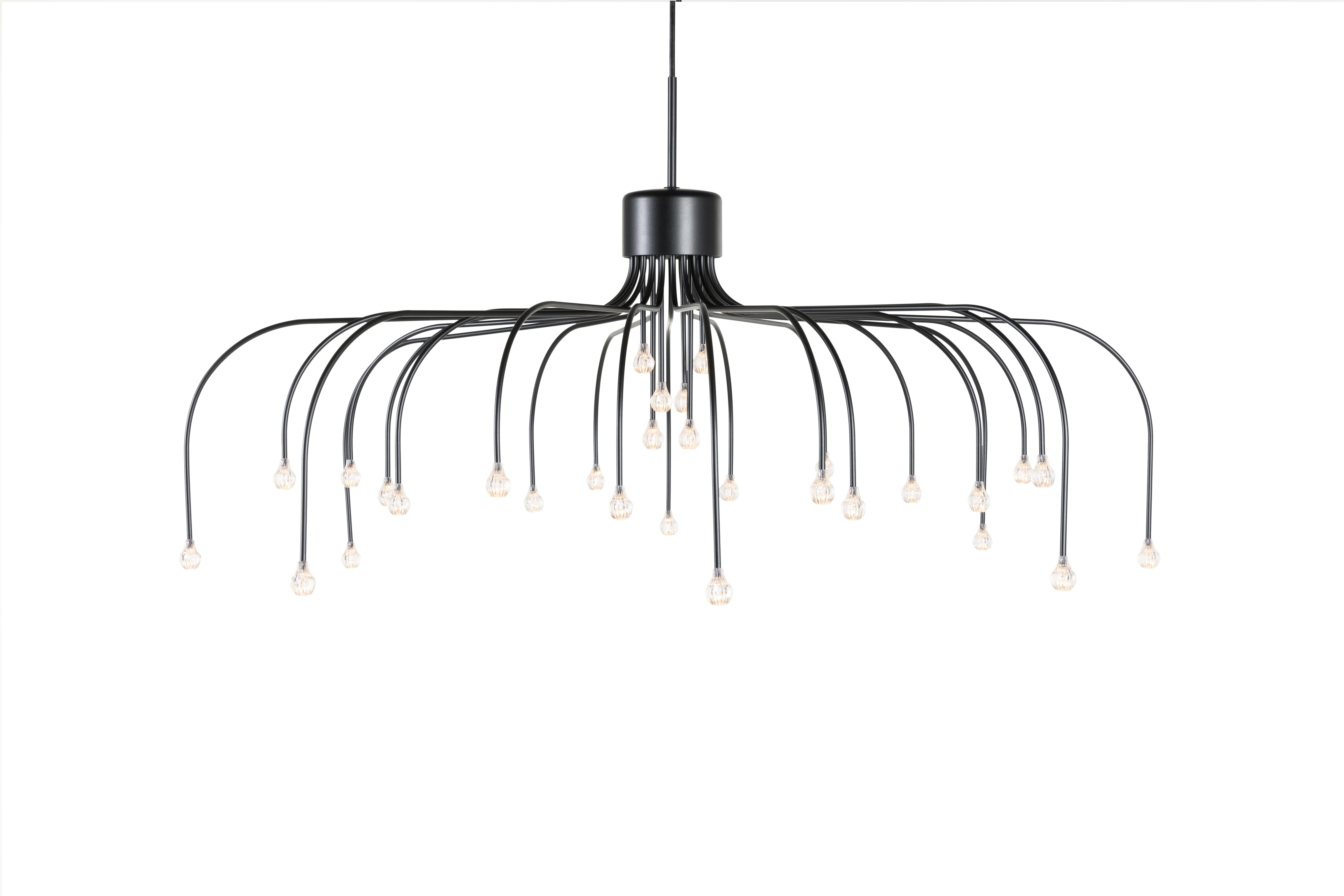 Moooi Starfall Light 30 Lampada a sospensione circolare in nero by Front Design In condizioni Nuovo in vendita a Brooklyn, NY