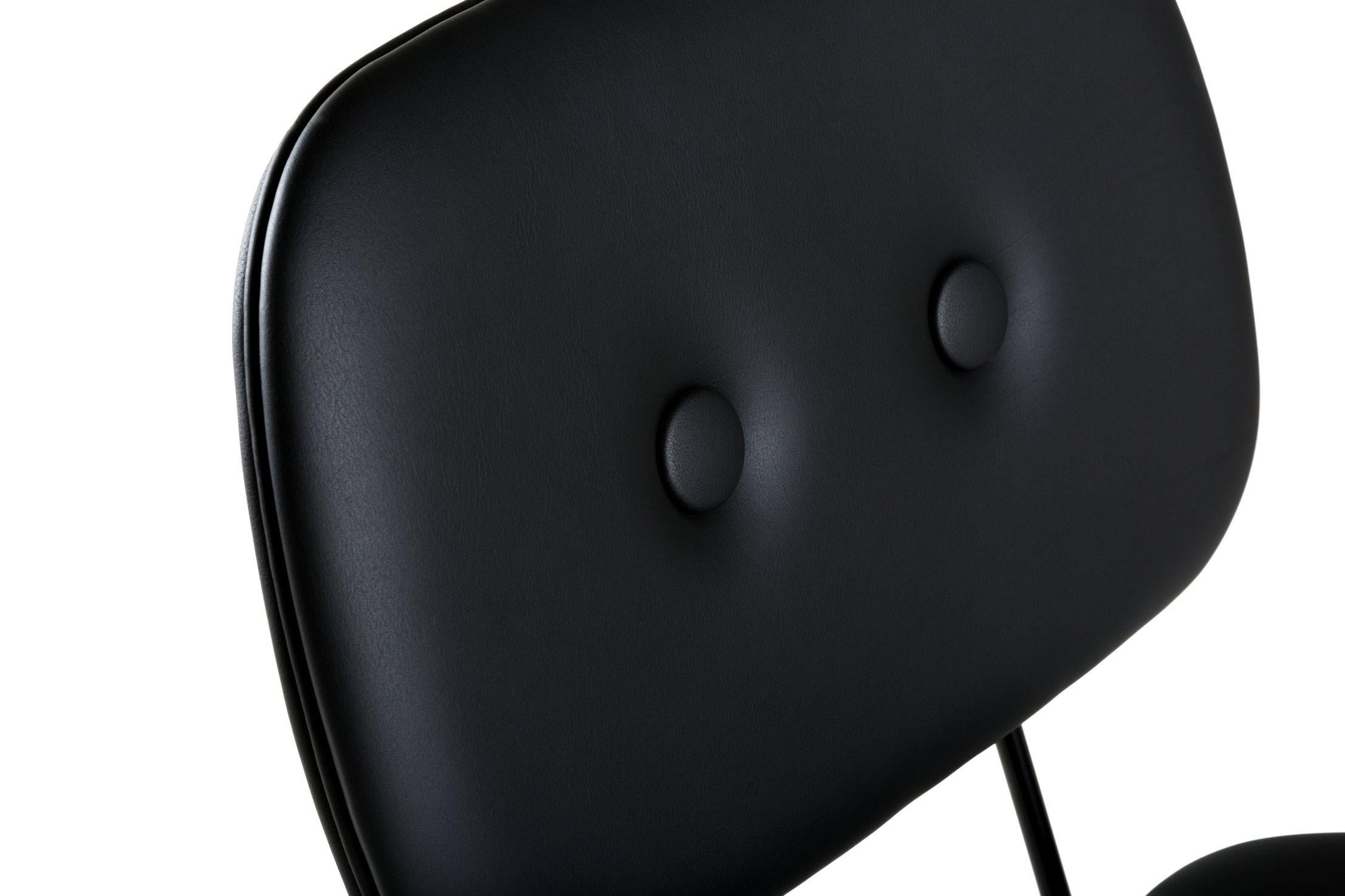 XXIe siècle et contemporain Moooi The Golden Chair avec cadre en acier noir et tissu d'ameublement noir en vente