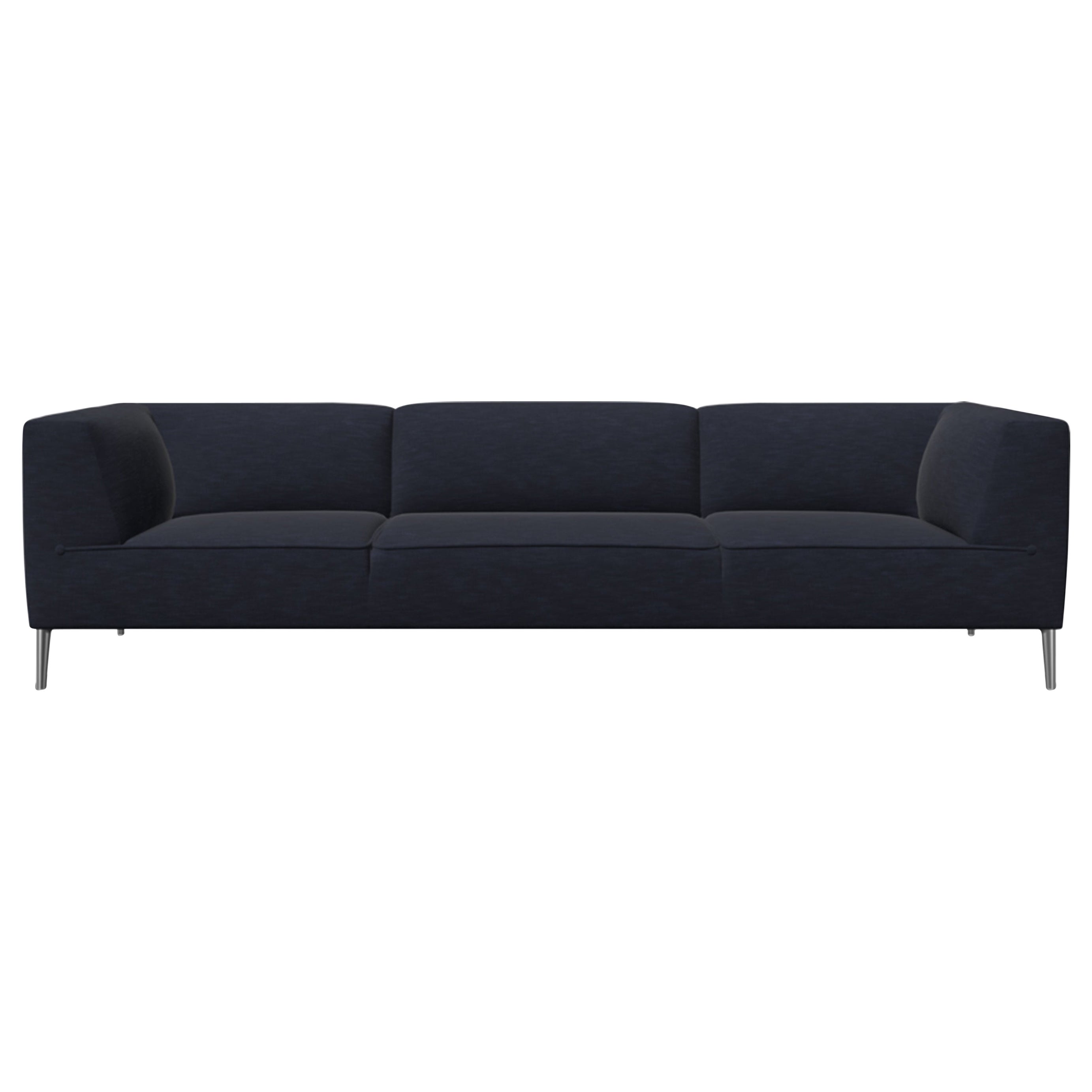 Moooi Dreisitziges Sofa So Good mit indigoblauer Polsterung und polierten Aluminiumfüßen