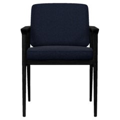 Chaise de salle à manger Moooi Zio en tapisserie bleu jacquard avec cadre noir teinté chêne