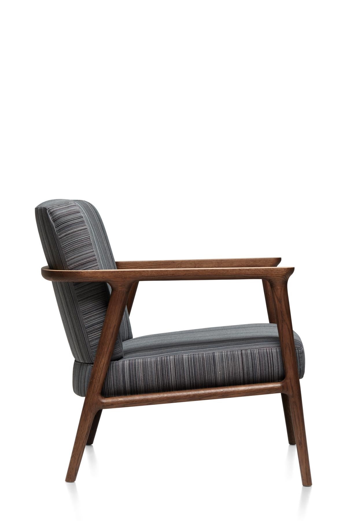 Modern Moooi Zio Lounge Chair in Manga, Brown Upholstery with Oak Stained Grey Frame For Sale