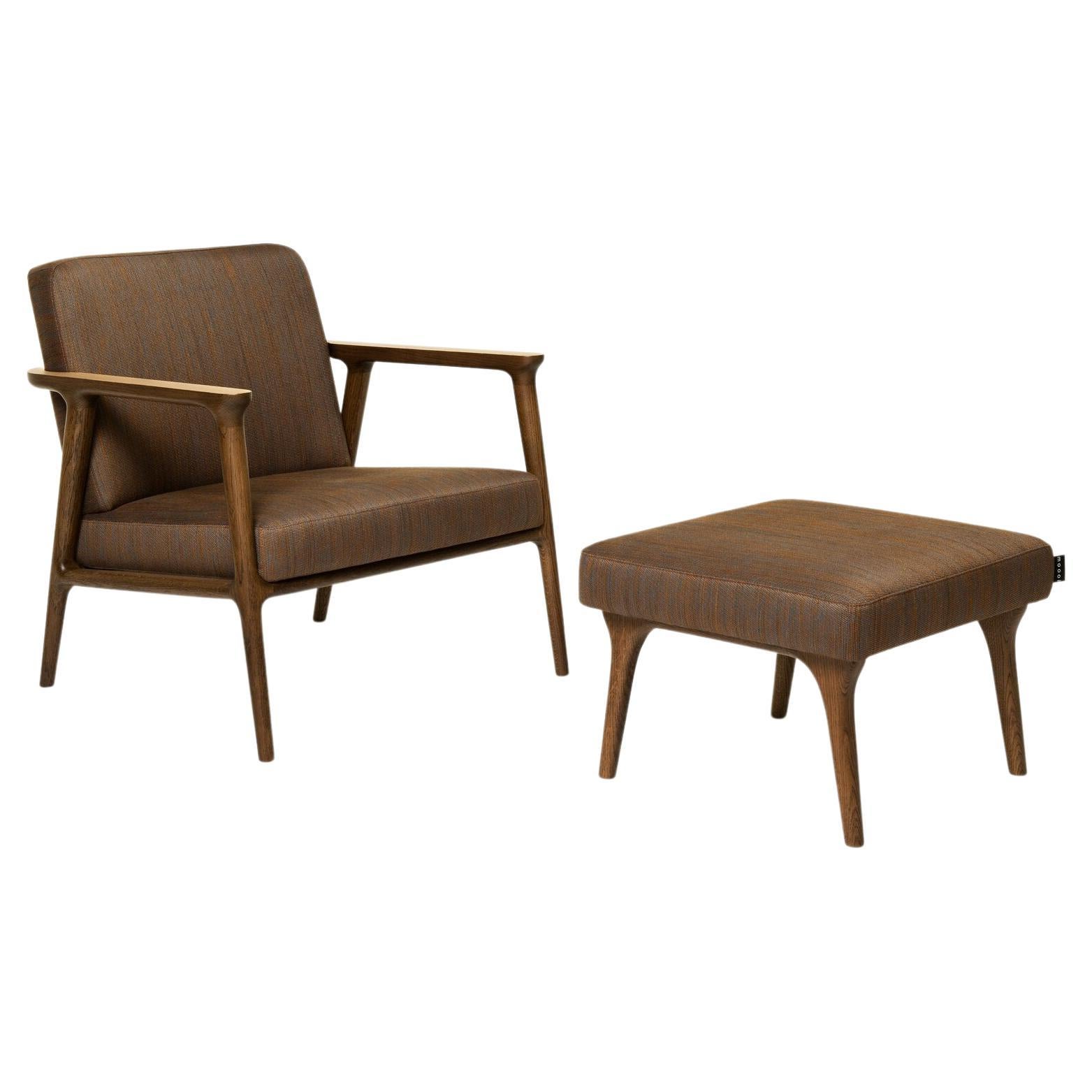 Moooi Zio Lounge Chair in Oray Ray, Copper Seat with Oak Stained Cinnamon Frame For Sale