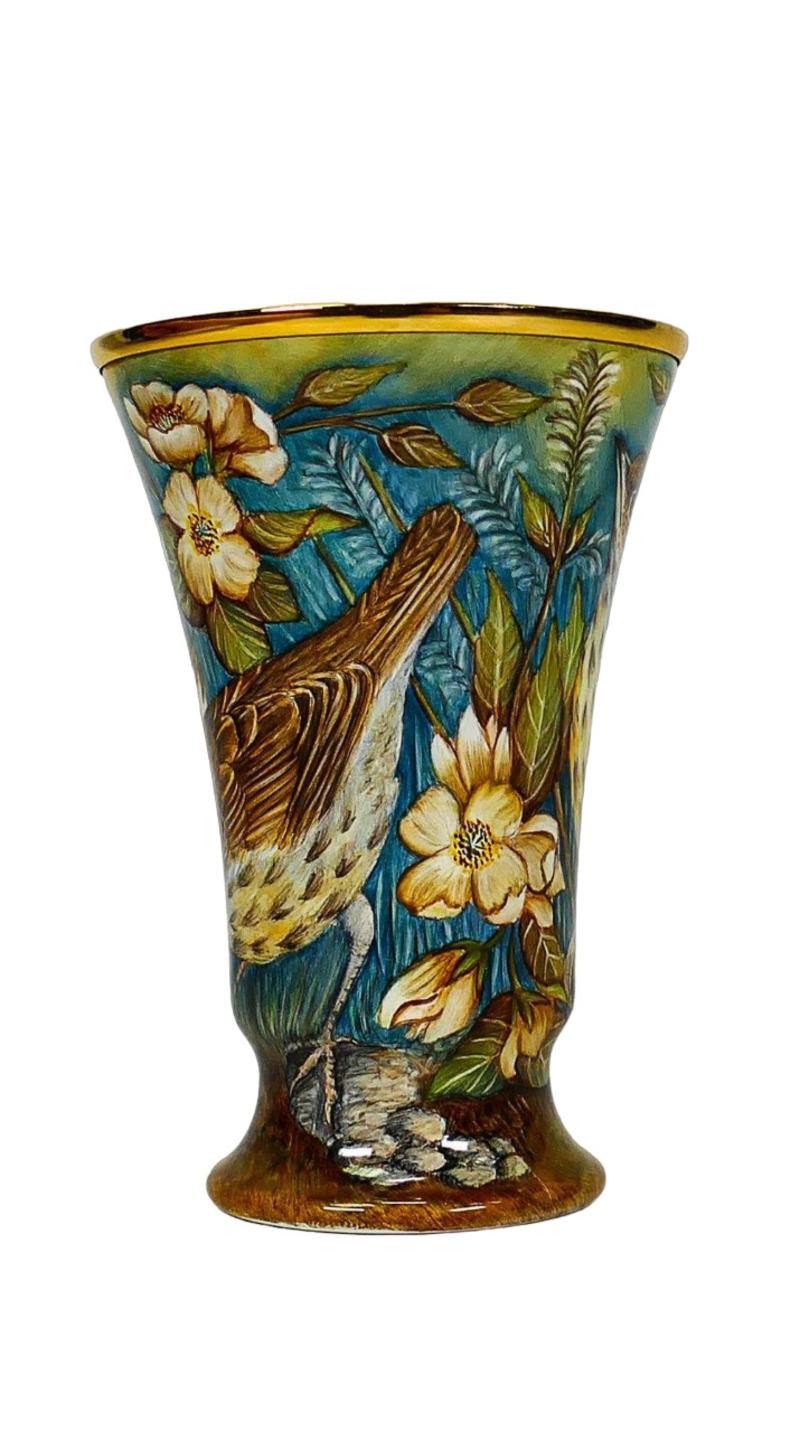 MOORCROFT enamel in the Song Thrush by Sandra Dance LimIted ed 7/35 BEST QUALITY In Good Condition For Sale In Richmond Hill, ON