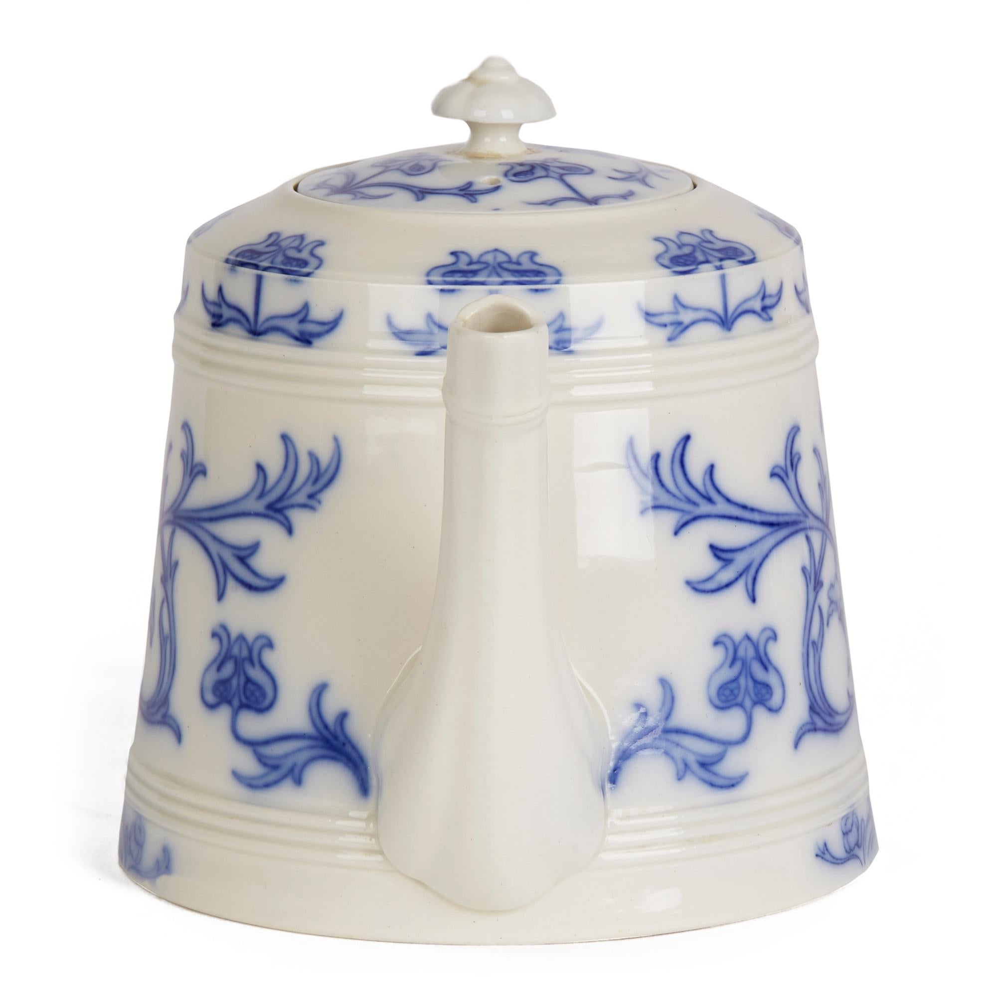 Moorcroft Macintyre Art Nouveau Aurelian Teapot, 1898 2