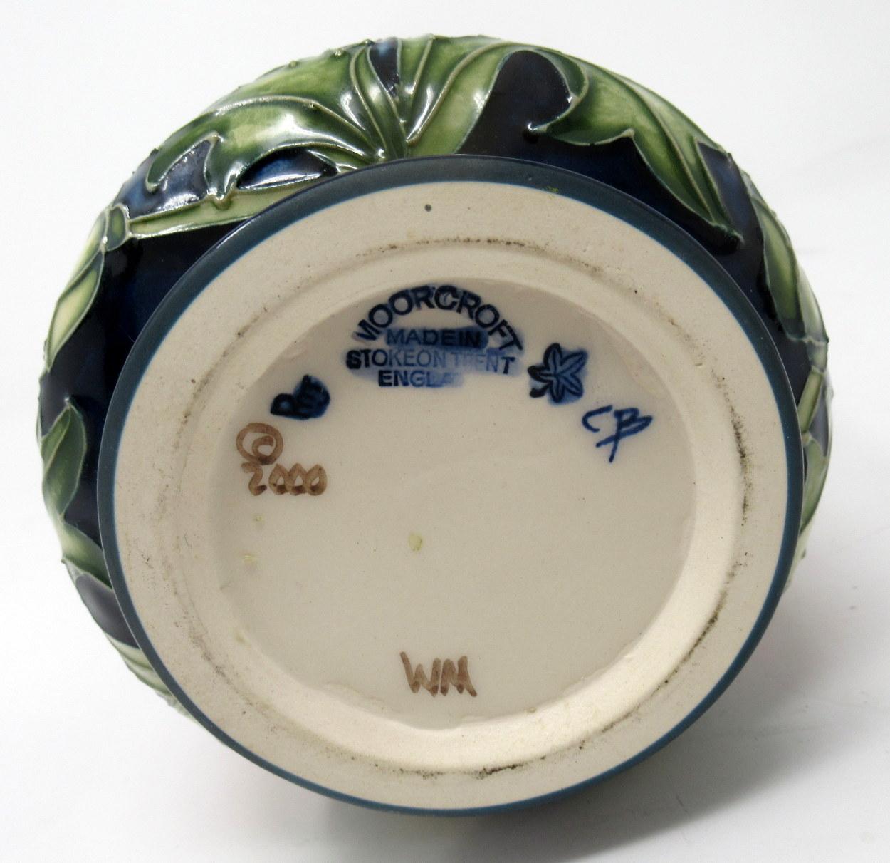 Ceramic Moorcroft Pheasants Eye Pattern Large Flower Vase Hand Decorated Shirley Hayes