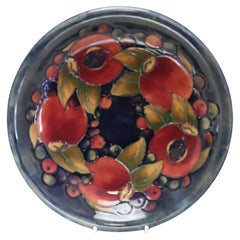 Moorcroft-Schale mit Granatapfelmuster