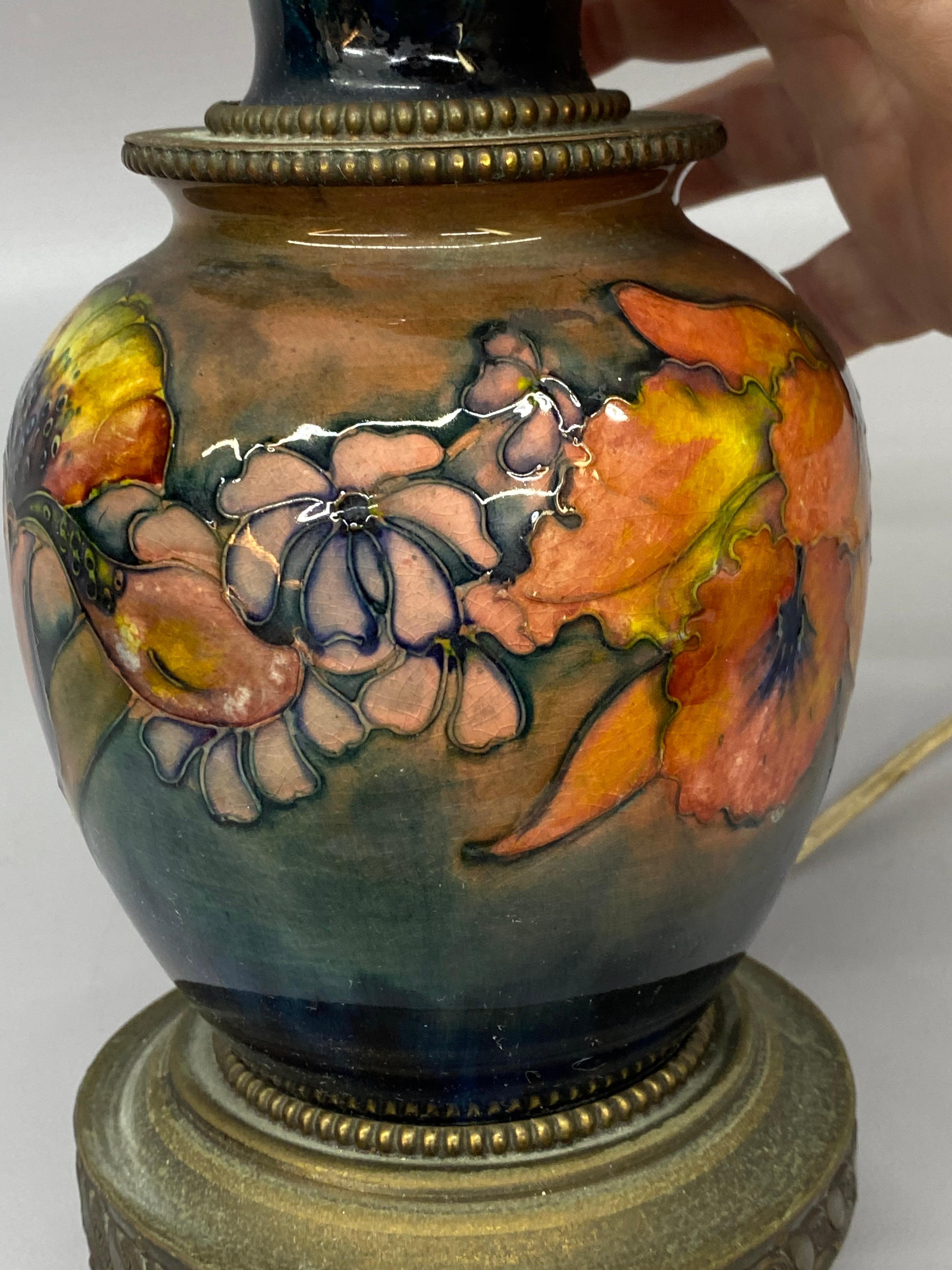 Moorcroft Pottery English Arts and Crafts Floral Pottery Lamp 4