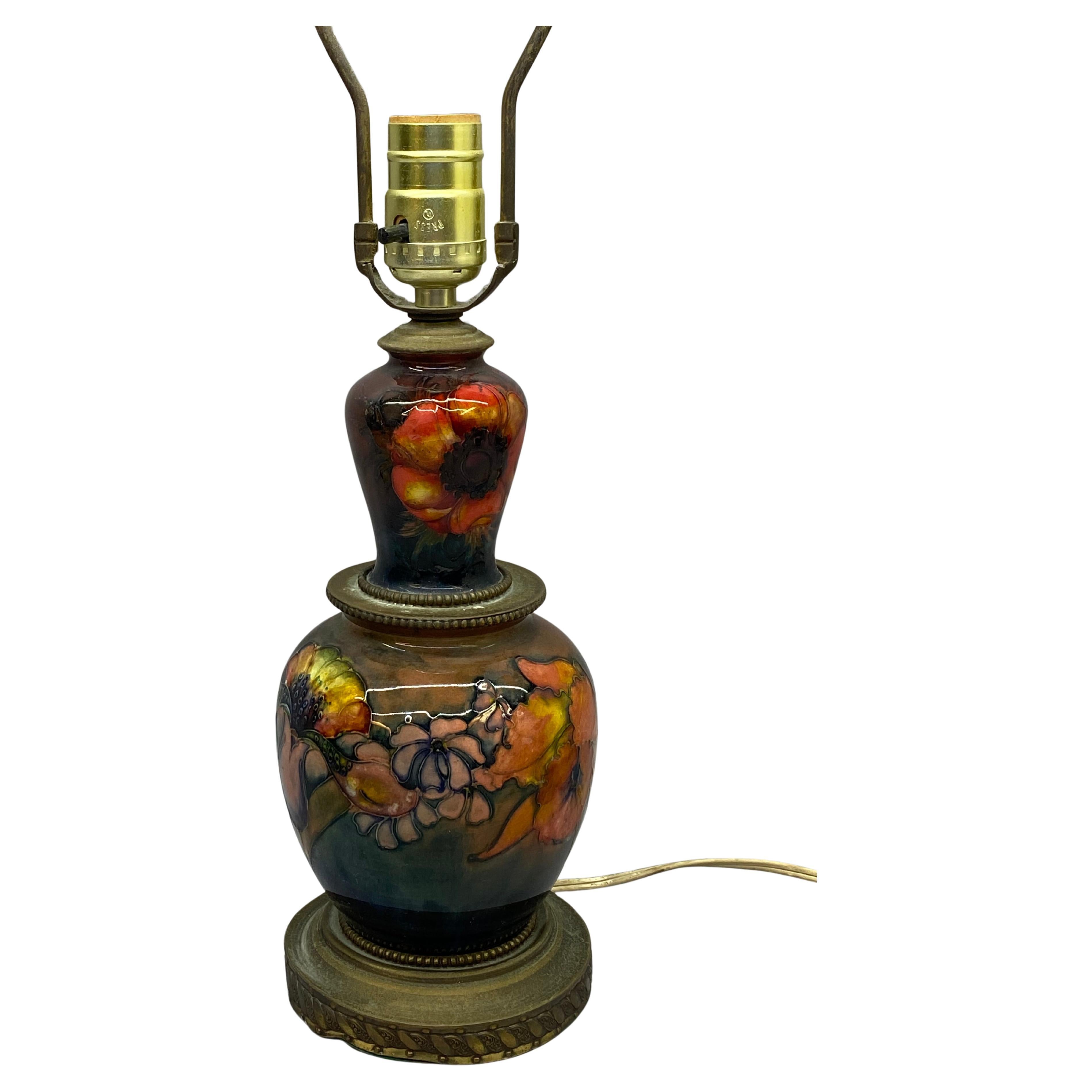 Hand-Painted Tischlampen
