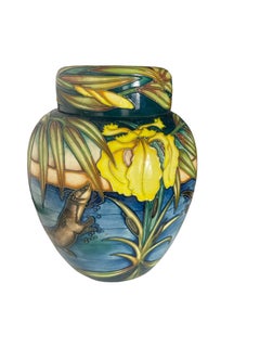 Moorcroft pottery 'Otters' ginger jar, designed by Sian Leeper