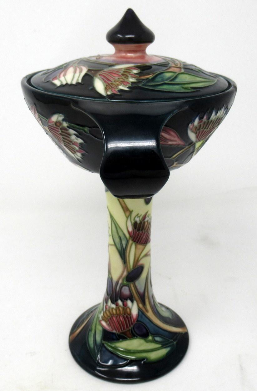 Moorcroft Queen Choice Large Centerpiece Vase Bowl Still Life Fruit Emma Bossons In Good Condition In Dublin, Ireland