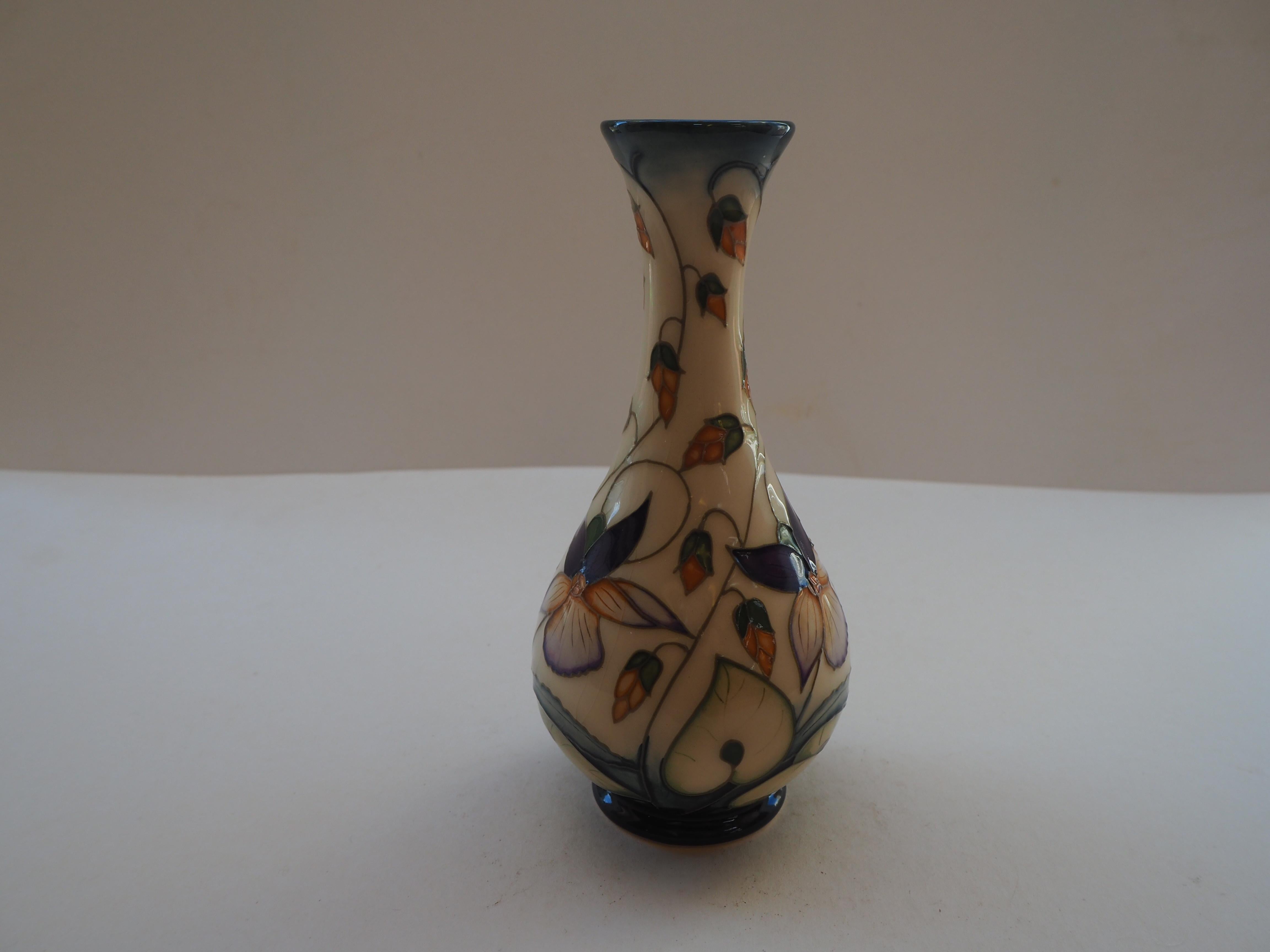 Moorcroft Rachel Bishop, signierte Vase (Art nouveau) im Angebot