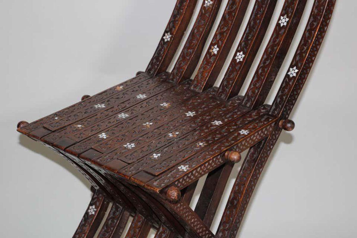 Hand-Carved Moorish 19th Century Middle Eastern Inlaid Folding Chair For Sale