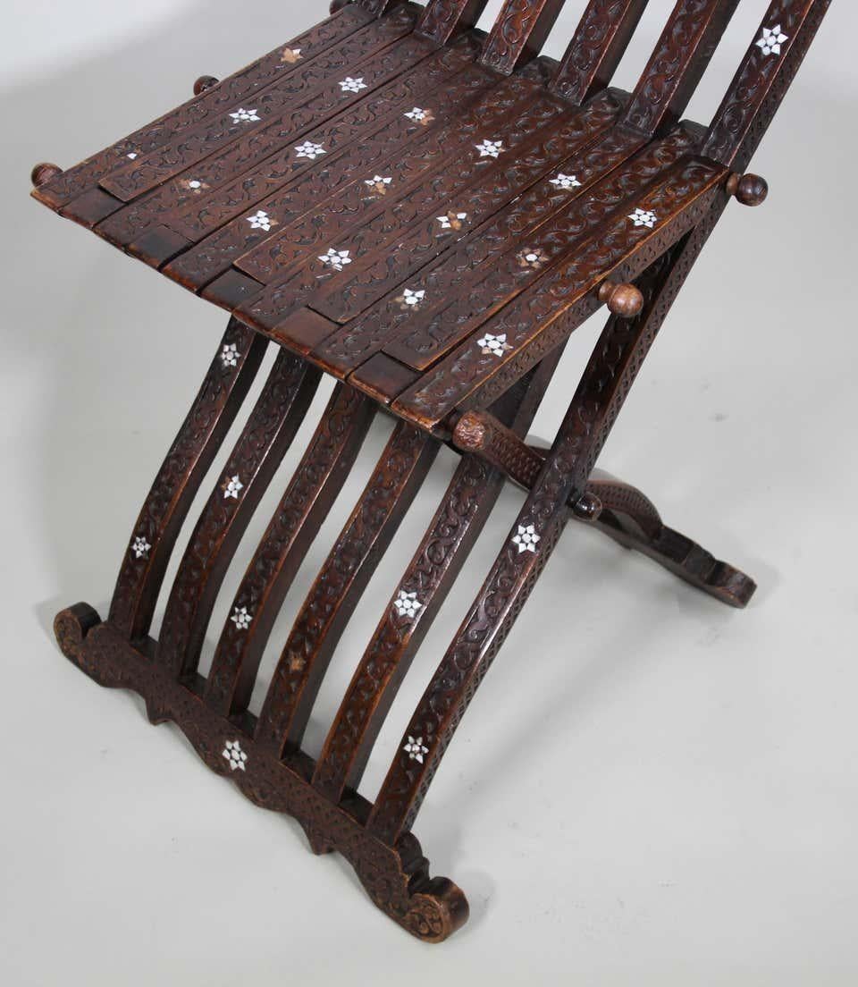 Moorish 19th Century Middle Eastern Inlaid Folding Chair In Good Condition For Sale In North Hollywood, CA