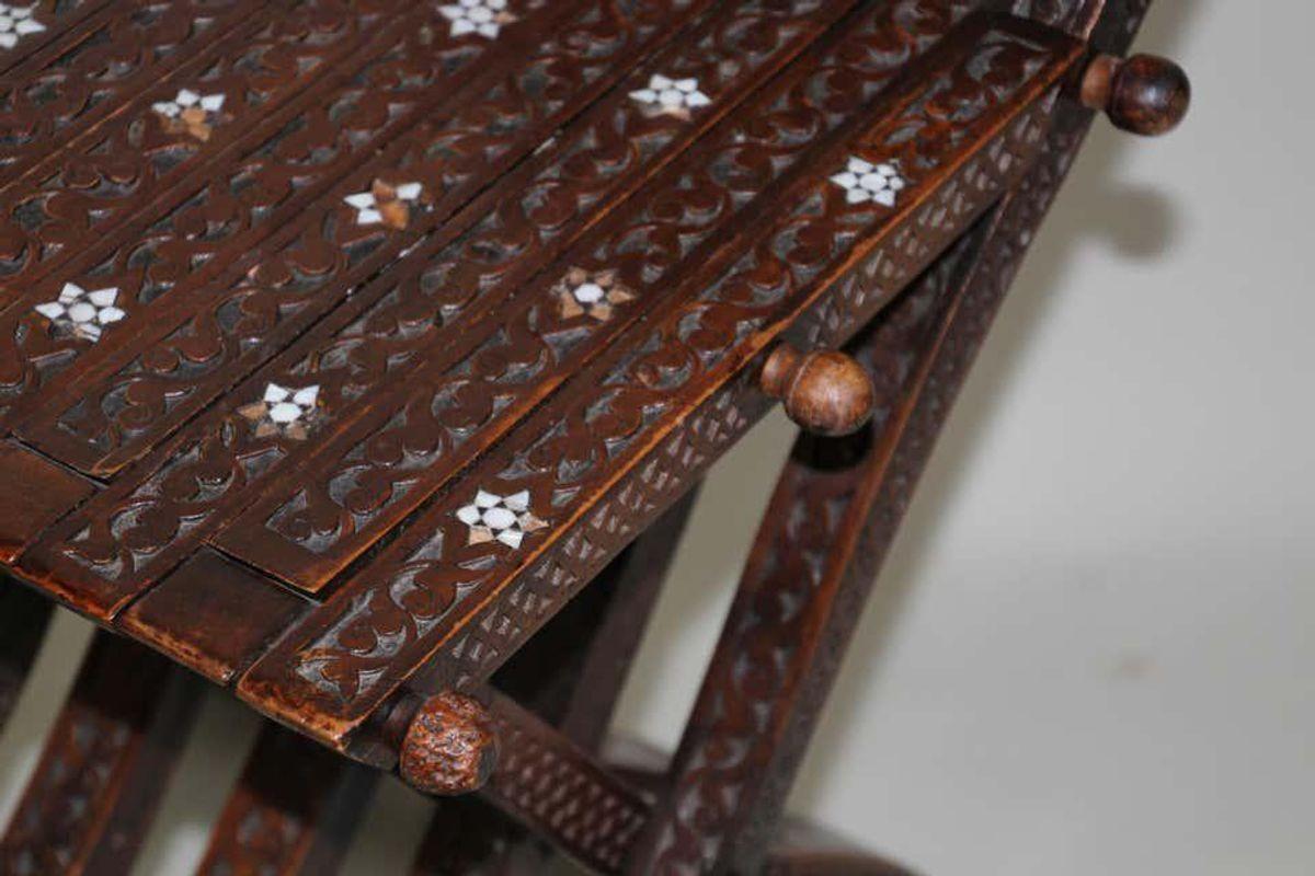 20th Century Moorish 19th Century Middle Eastern Inlaid Folding Chair For Sale