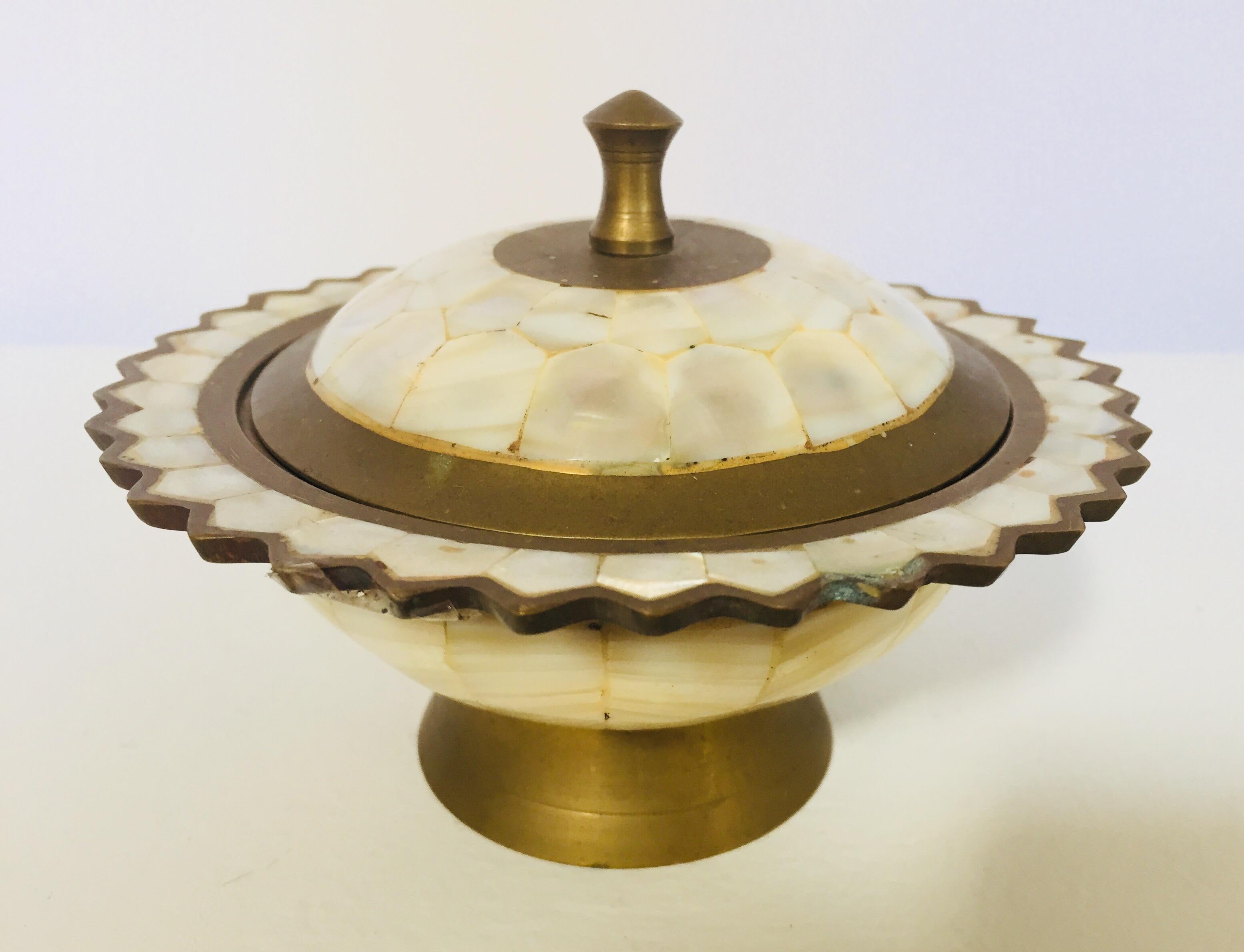 Moorish Brass and Mother-of-Pearl Footed Container with Lid In Good Condition In North Hollywood, CA