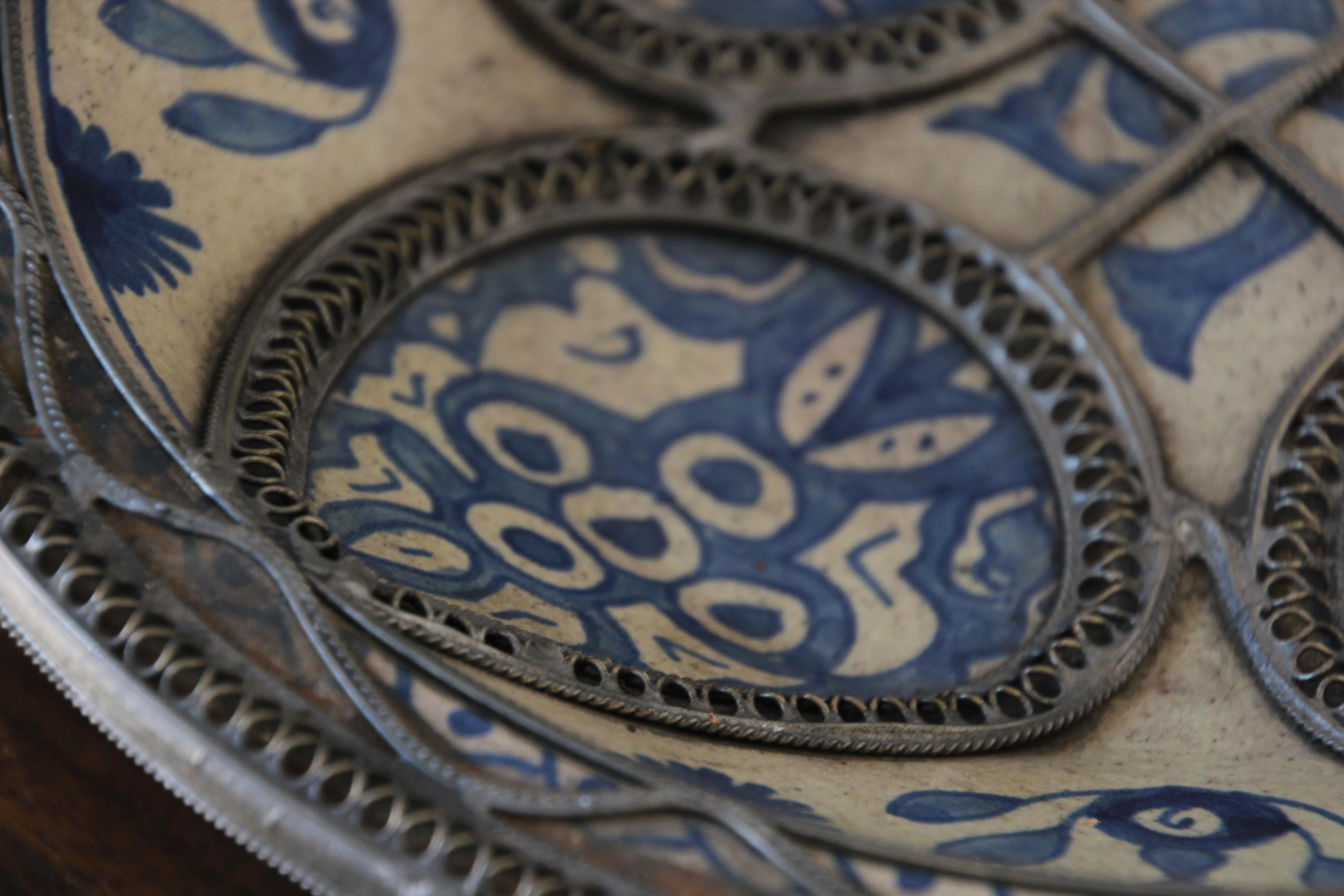 Moroccan Ceramic Blue Bowl Adorned with Silver Filigree from Fez Antique 1920s For Sale 5