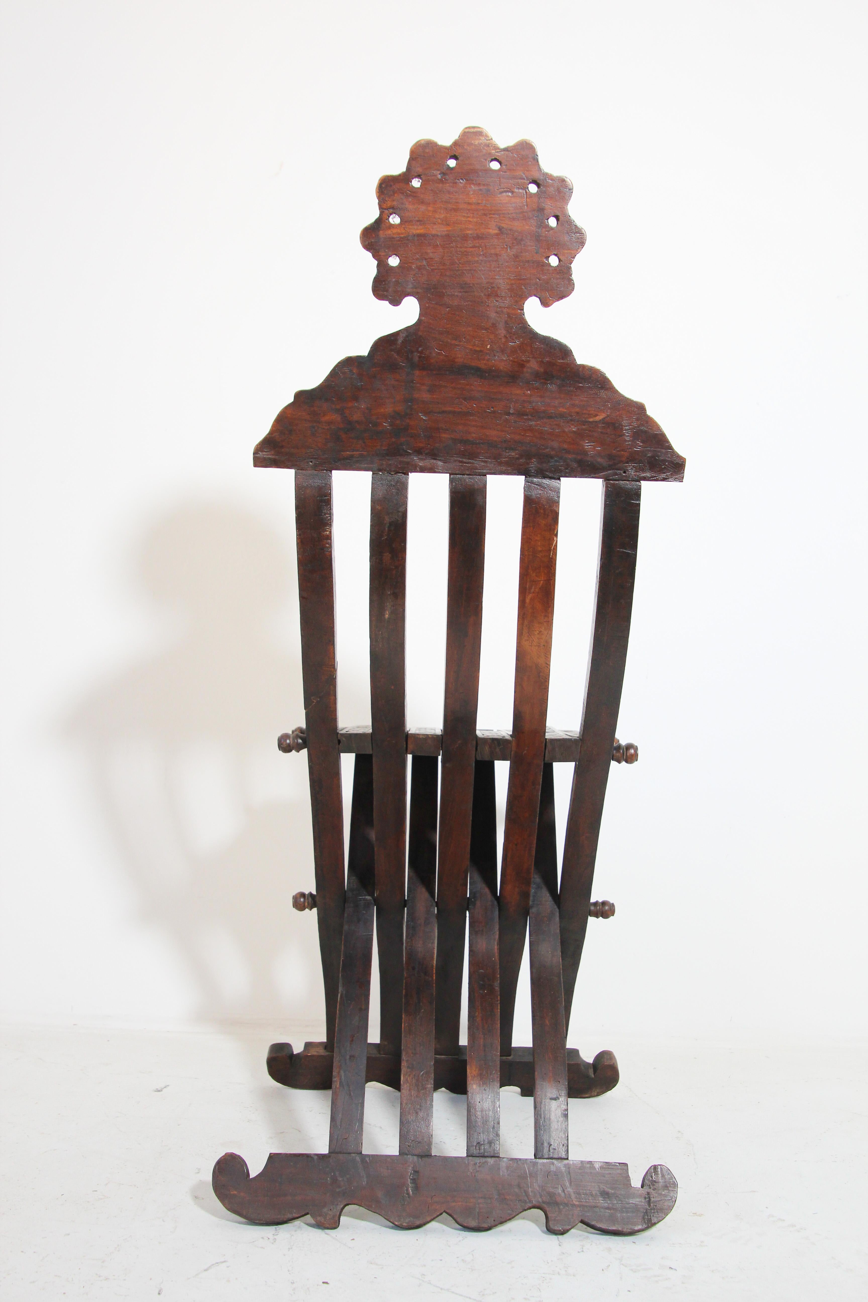 Moorish Egyptian 19th Century Folding Chair Inlaid For Sale 11