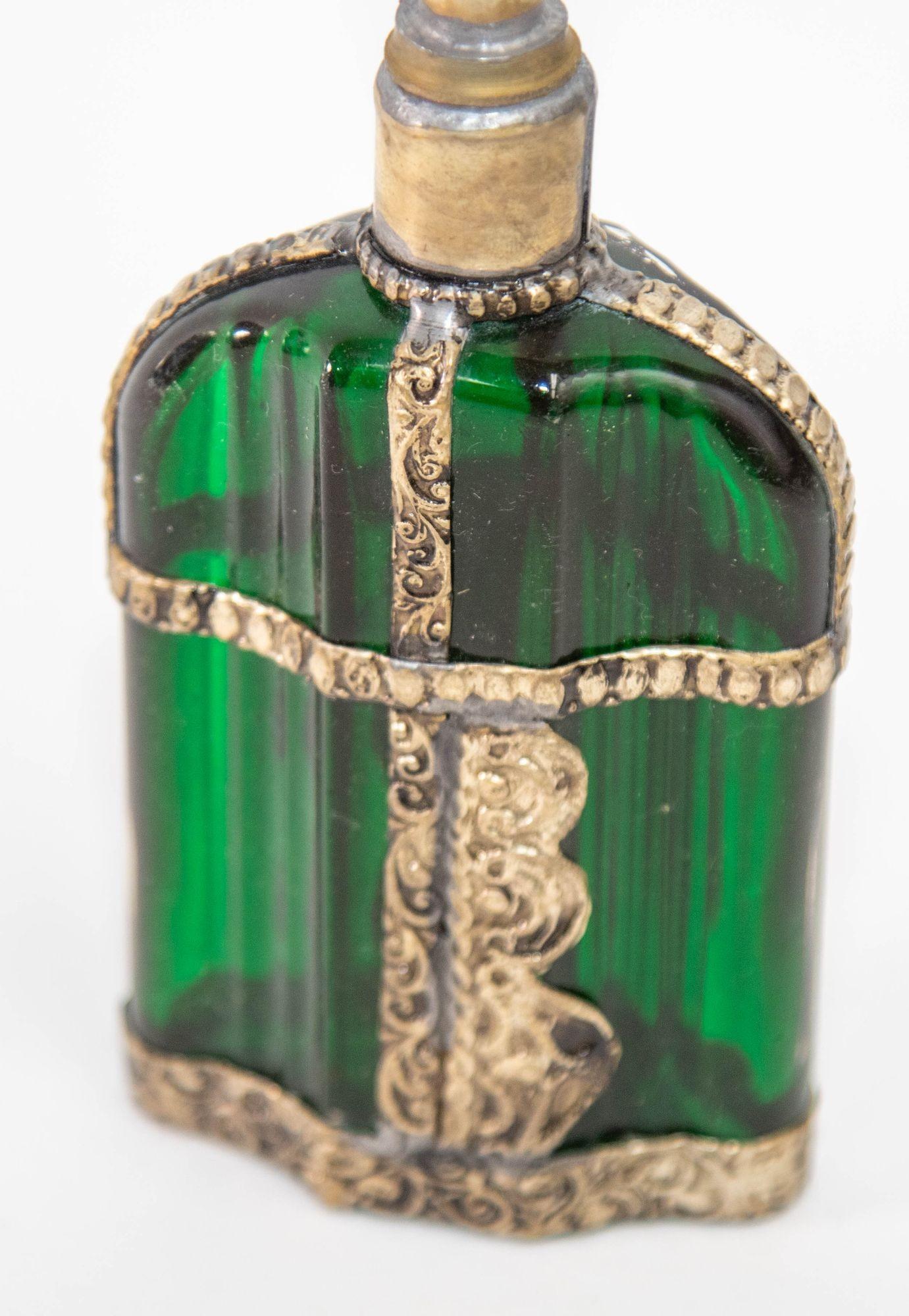 Moorish Emerald Green Glass Perfume Bottle Sprinkler with Embossed Metal Overlay For Sale 2