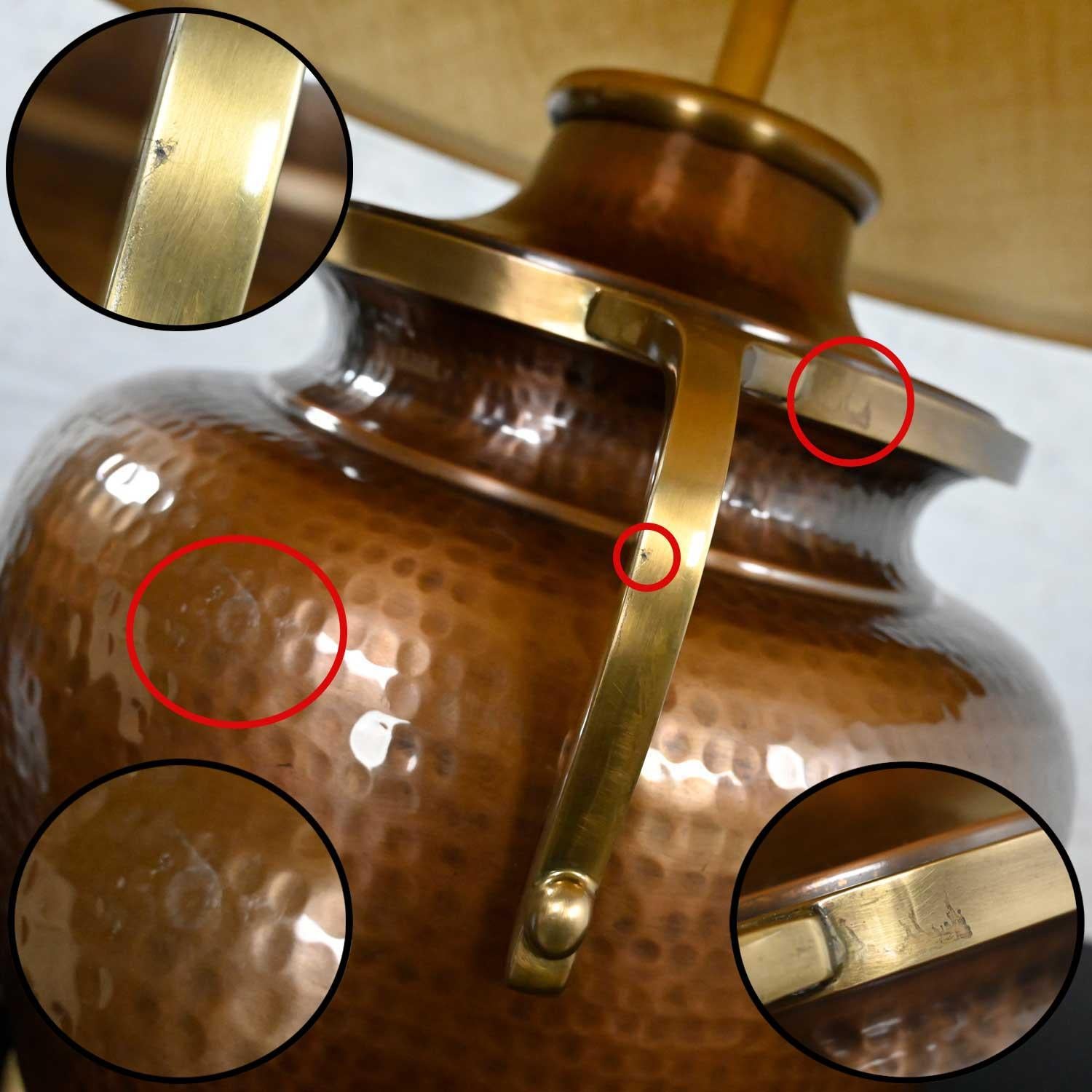 Moorish Frederick Cooper Style Hammered Copper Bulbus Urn Shape 2 Handled Lamp  For Sale 5