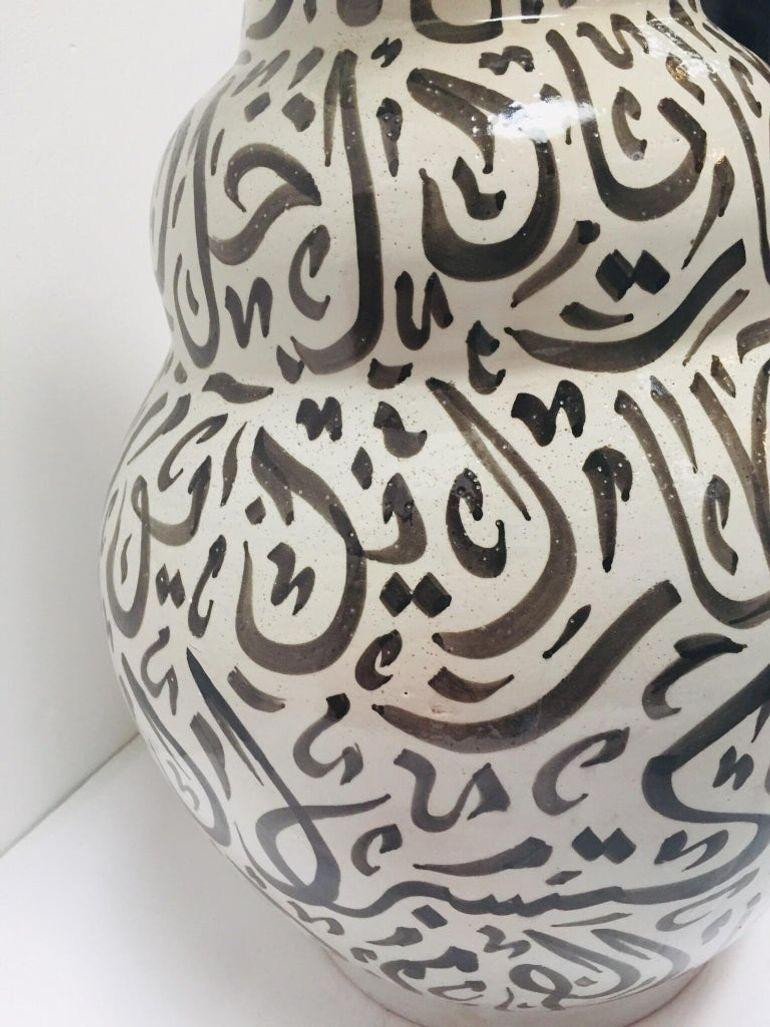 Moroccan Ceramic Vase with Arabic Black Calligraphy Writing Moorish Glazed Fez For Sale 2