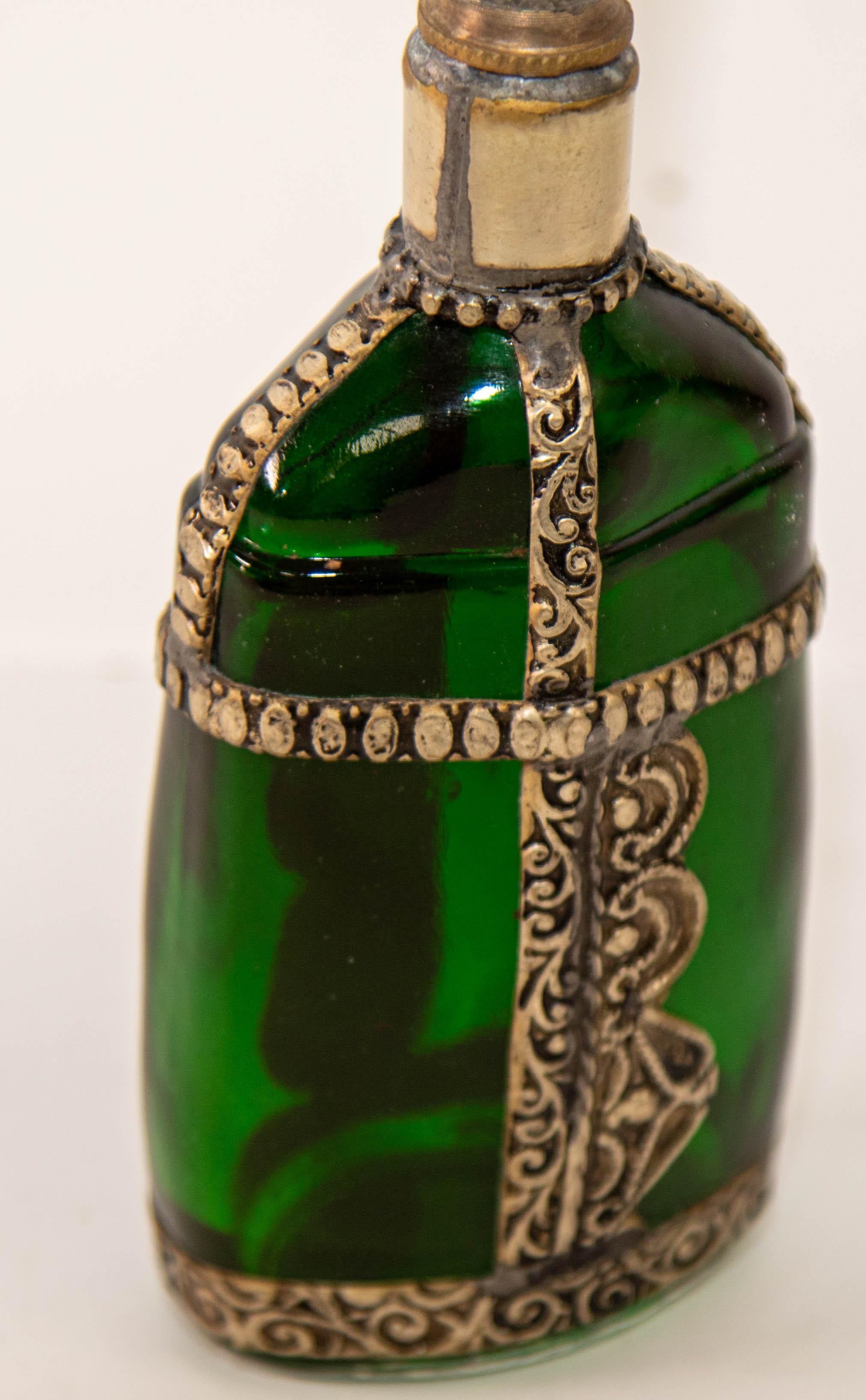 Moorish Green Glass Perfume Bottle Sprinkler with Embossed Metal Overlay For Sale 2