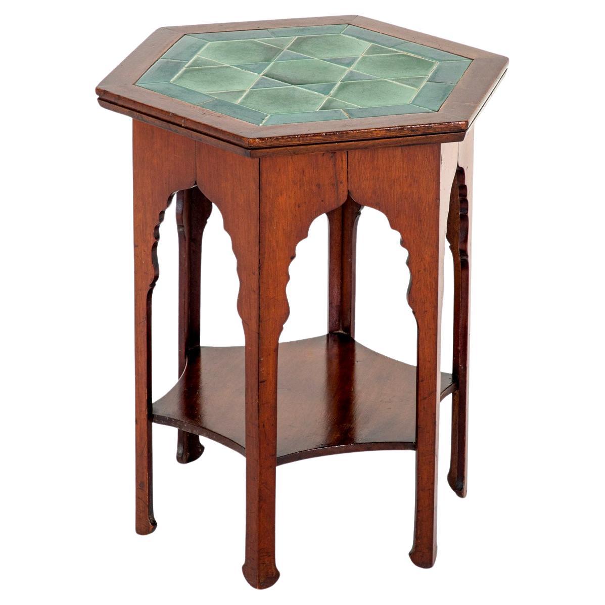 Table d'appoint à plateau en terre cuite Greene & Greene en vente