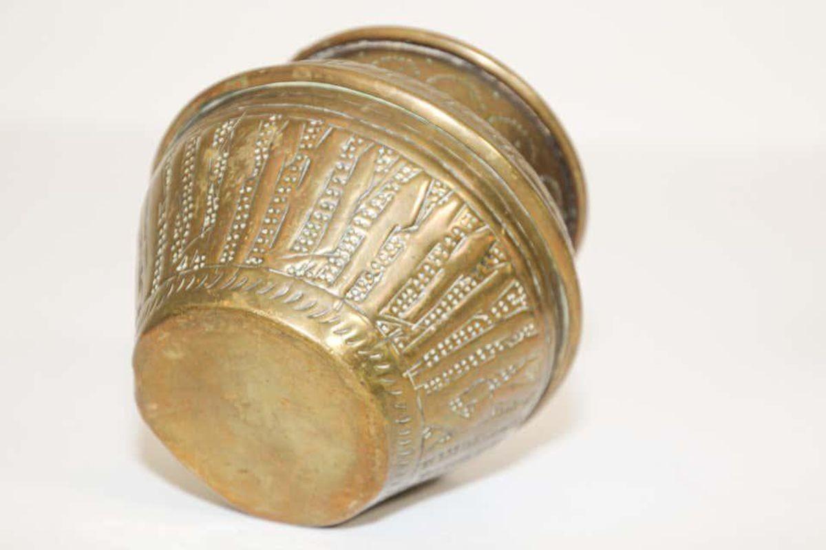 Moorish Hand-Etched Metal Brass Pot For Sale 5