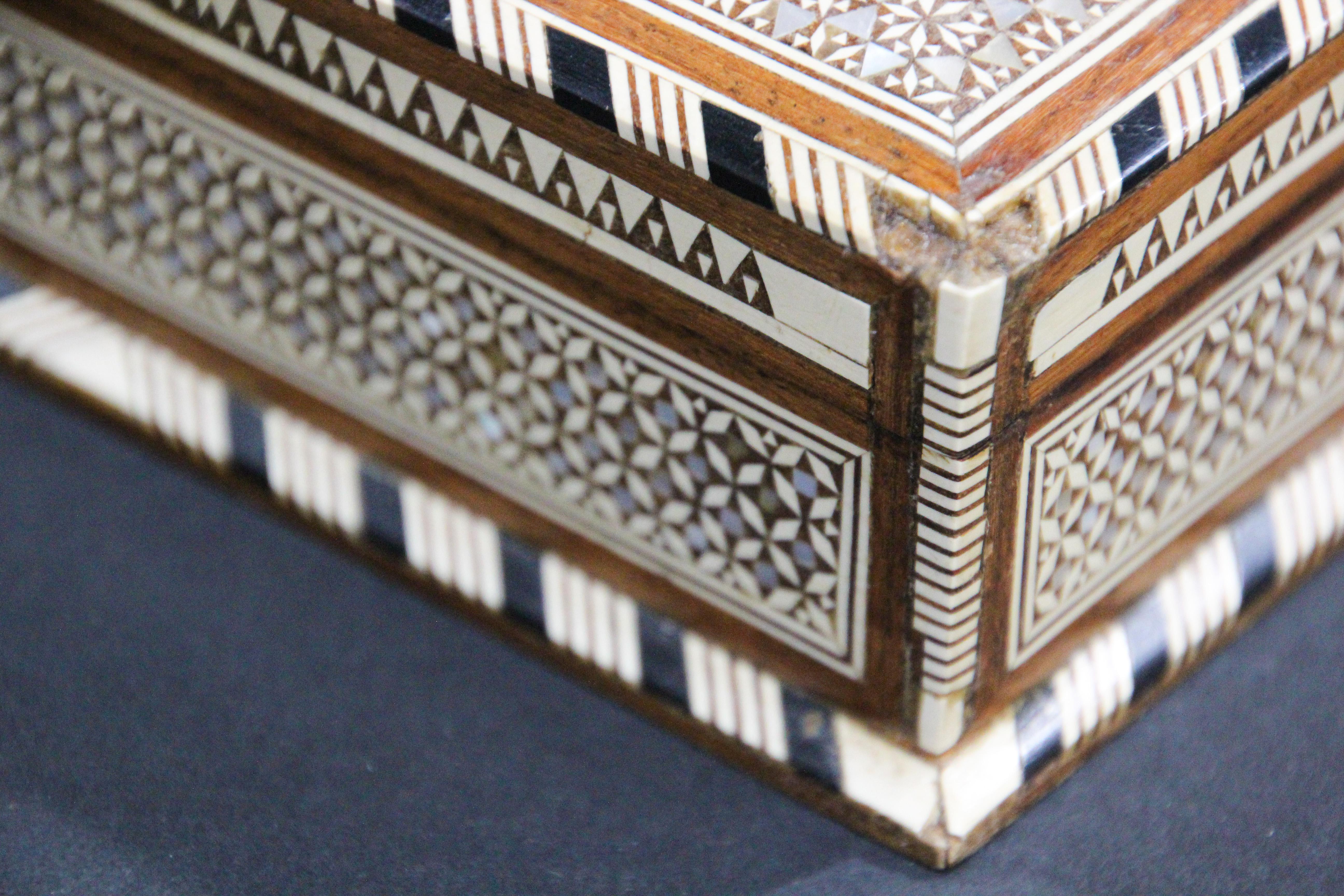 Moorish Handcrafted Middle Eastern Mosaic Inlaid Decorative Box For Sale 8