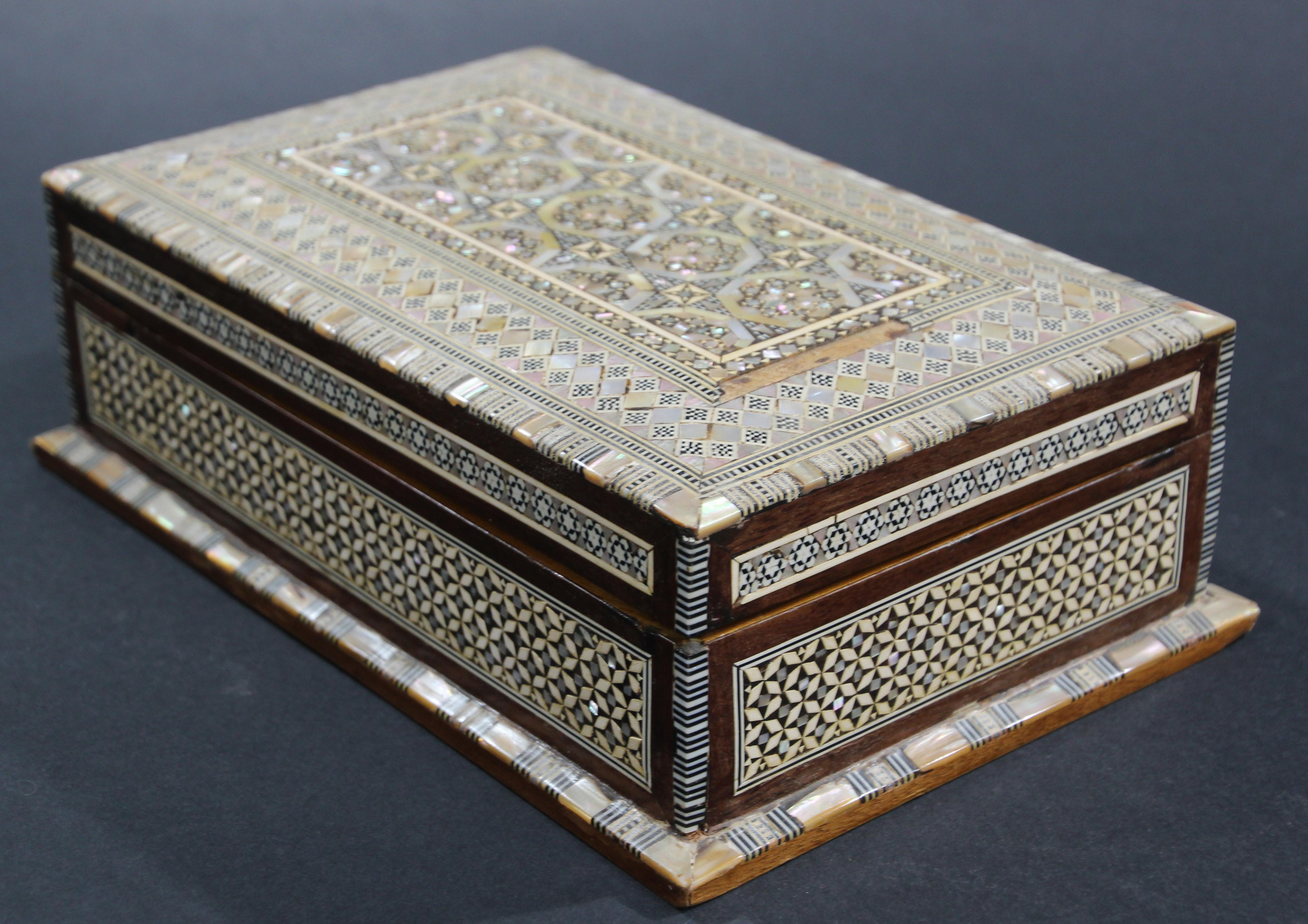 Moorish Handcrafted Middle Eastern Mosaic Shell Inlaid Decorative Jewelry Box 6